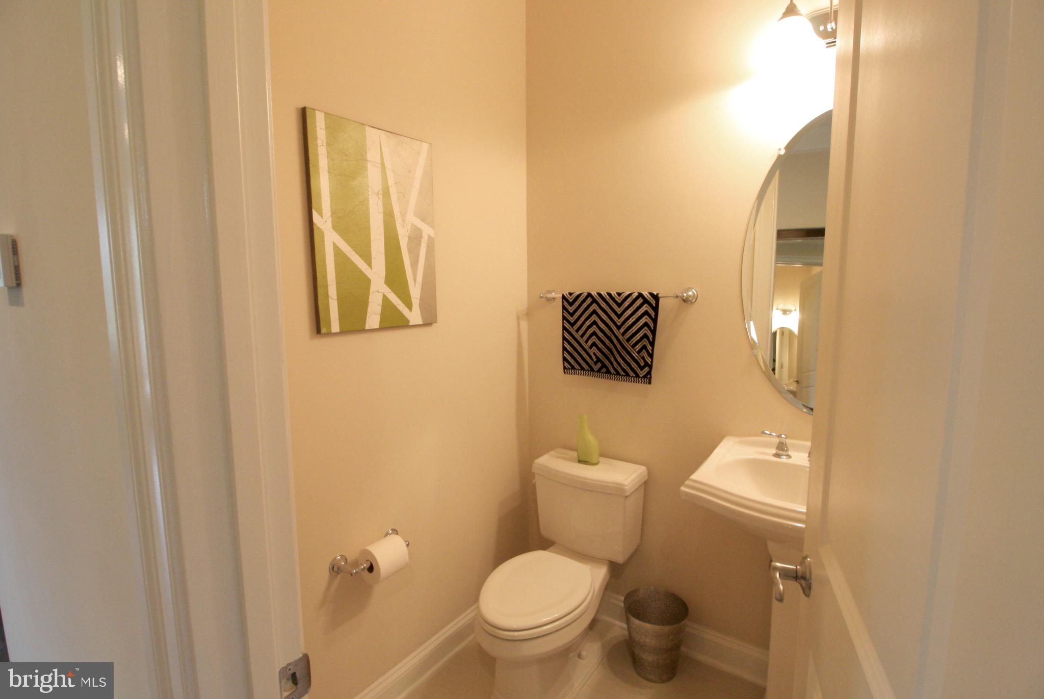 ONE LOUDOUN - Residential Lease