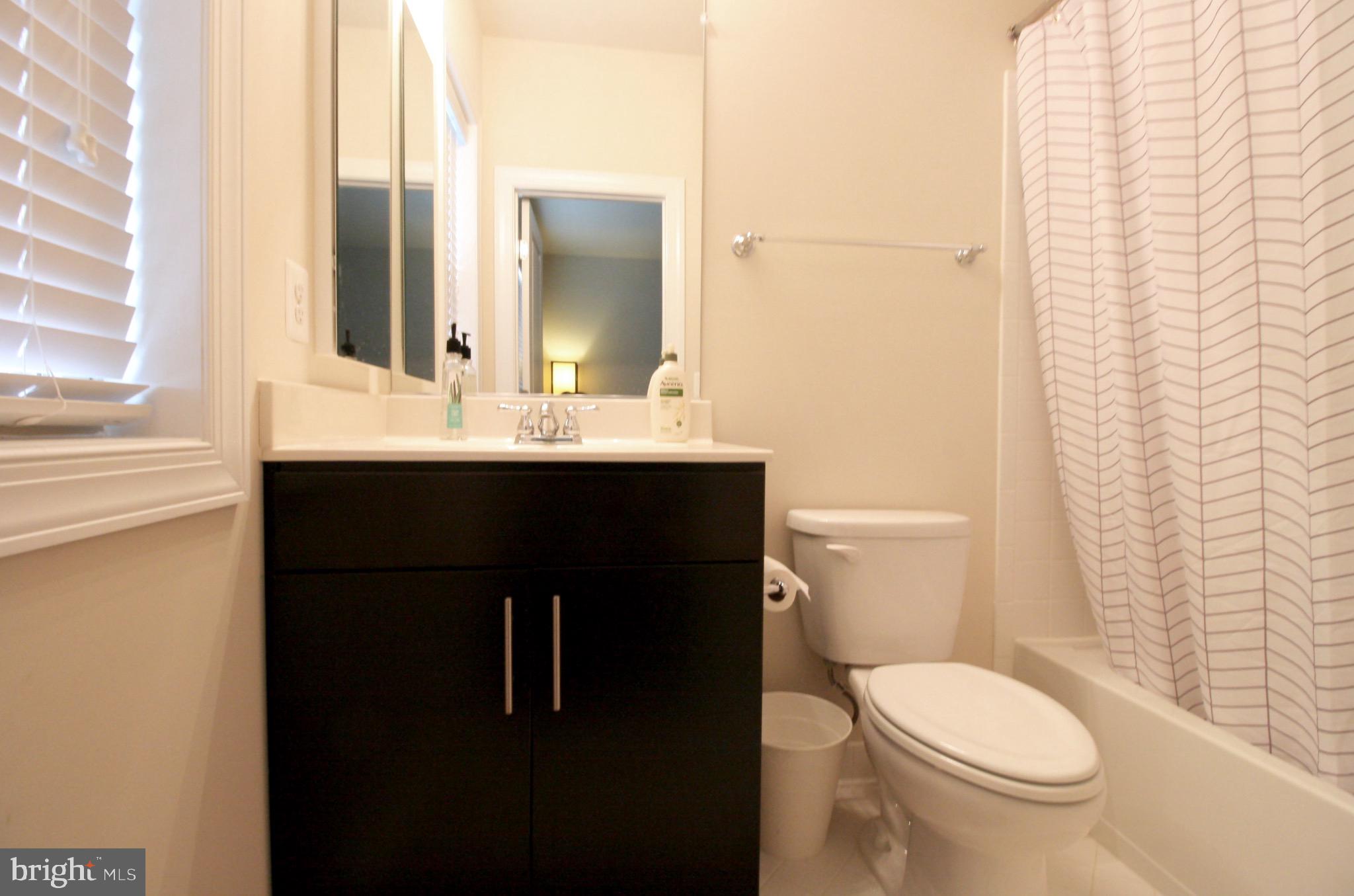 ONE LOUDOUN - Residential Lease