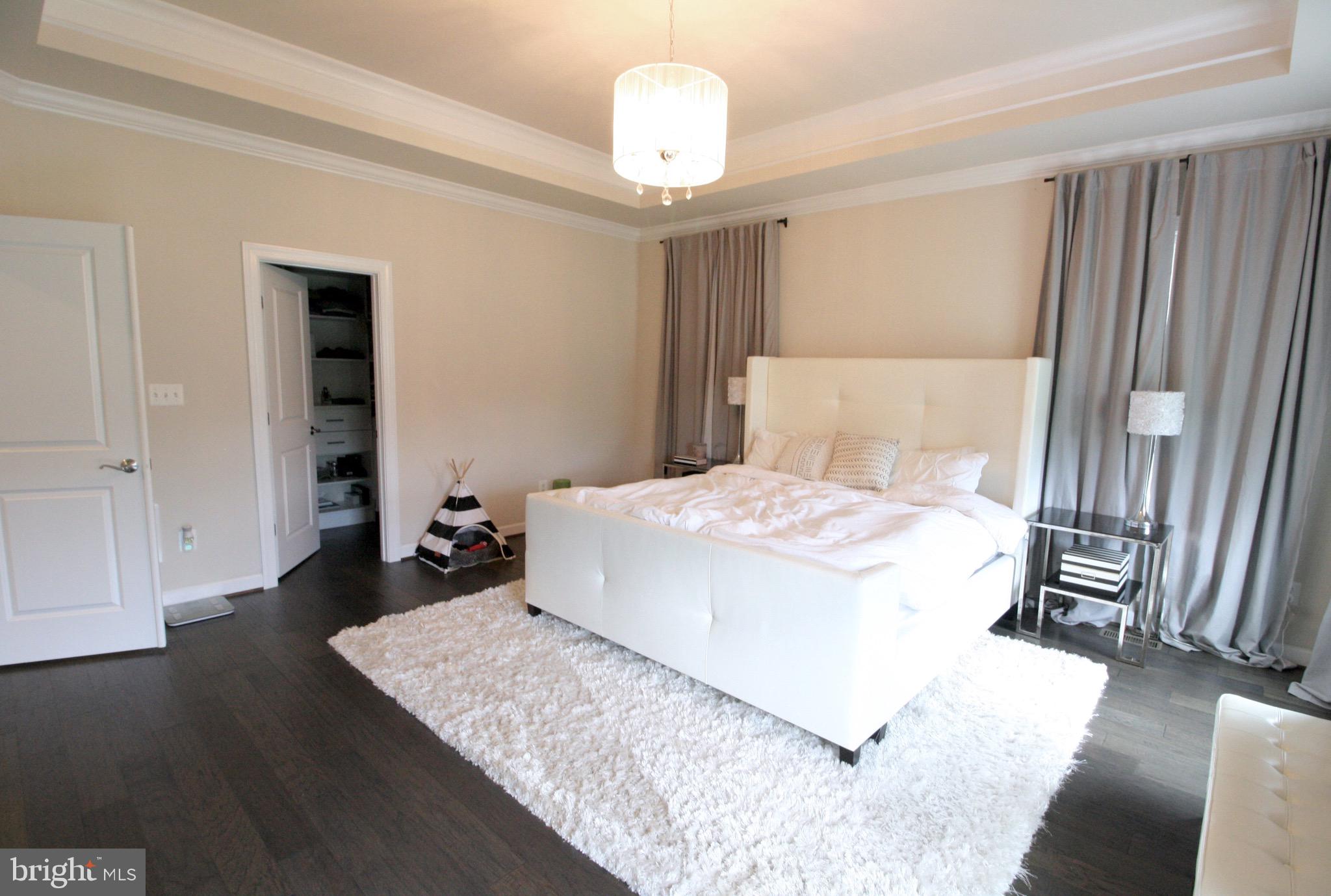 ONE LOUDOUN - Residential Lease