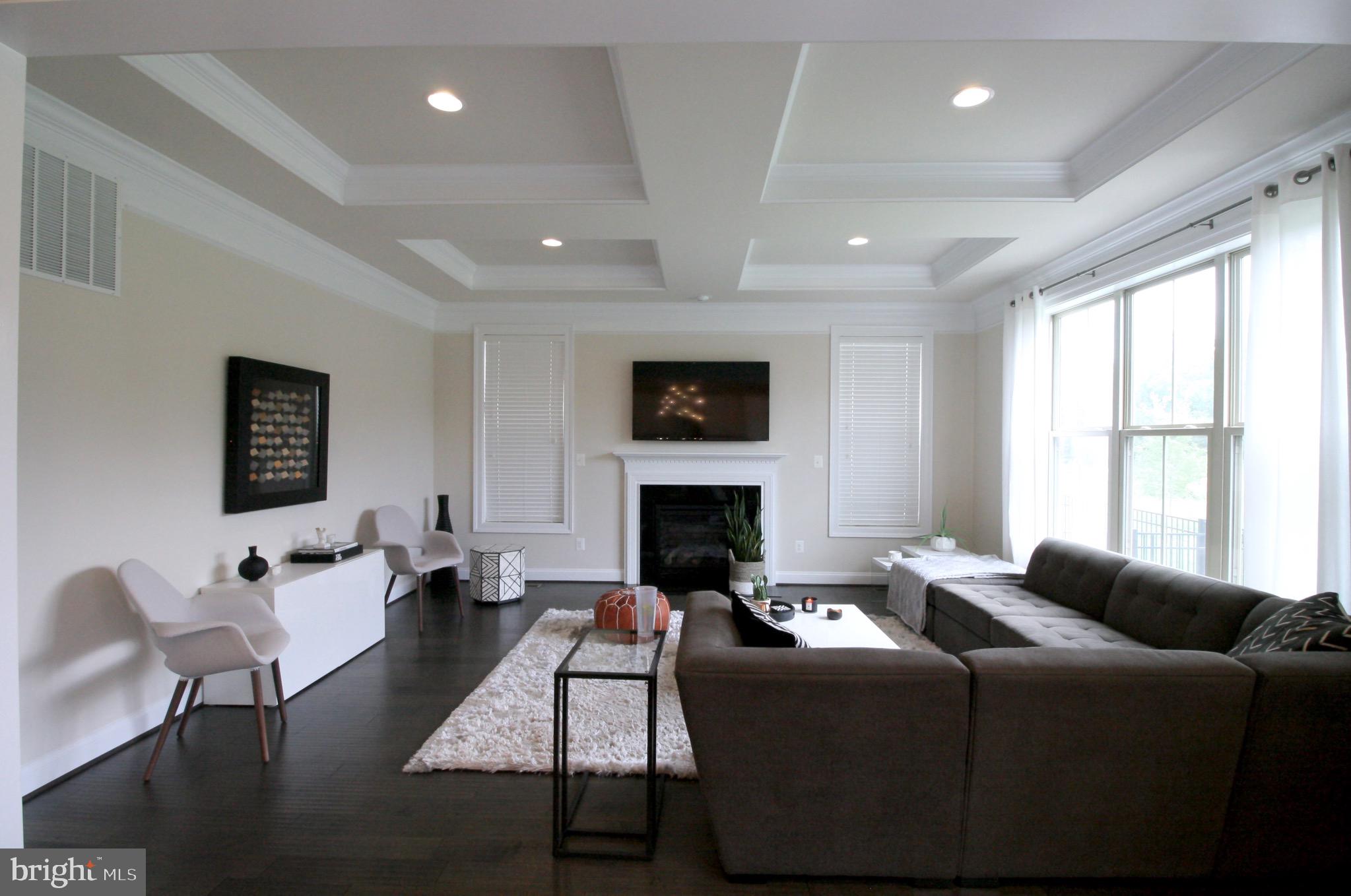 ONE LOUDOUN - Residential Lease