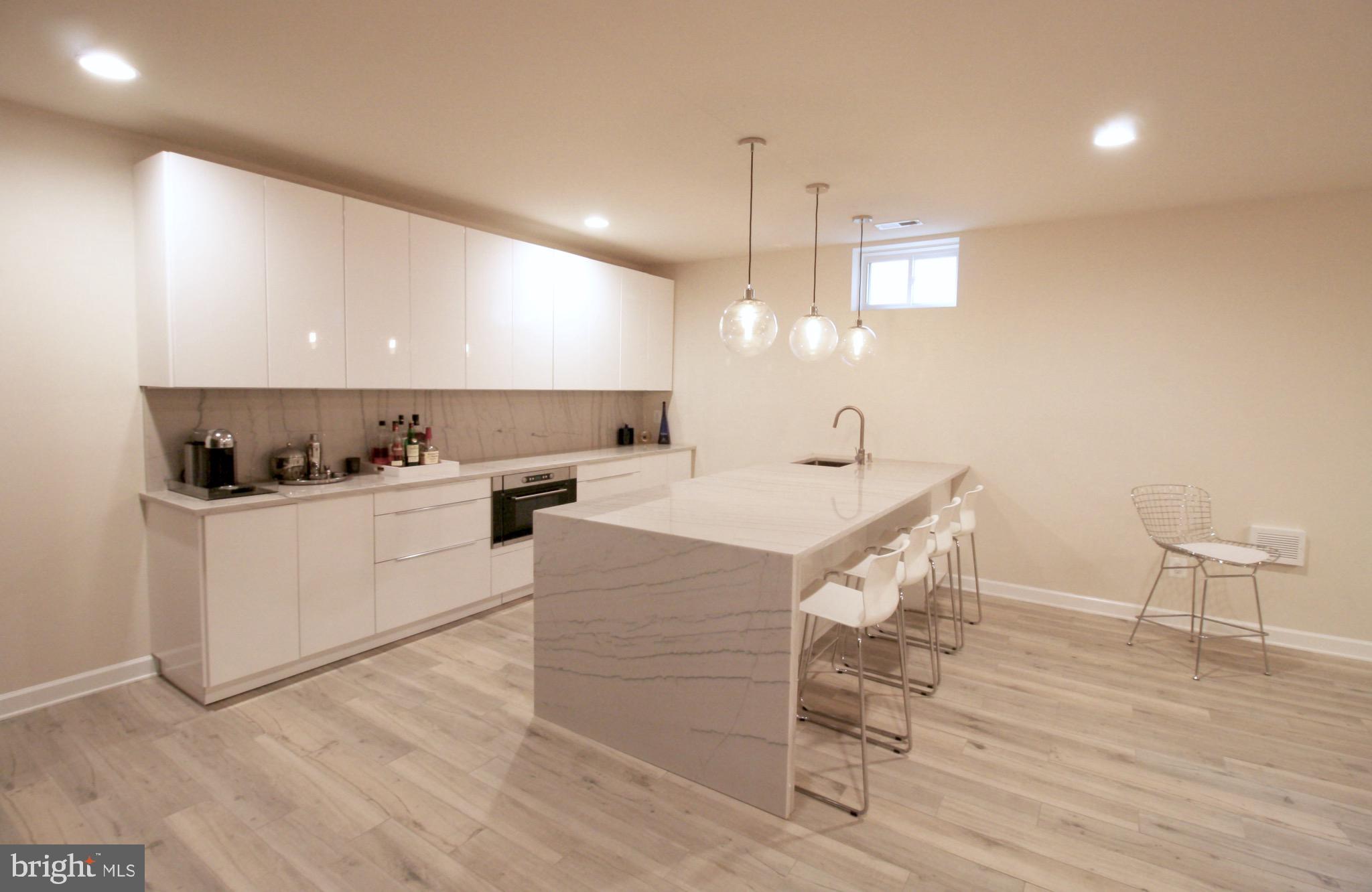 ONE LOUDOUN - Residential Lease