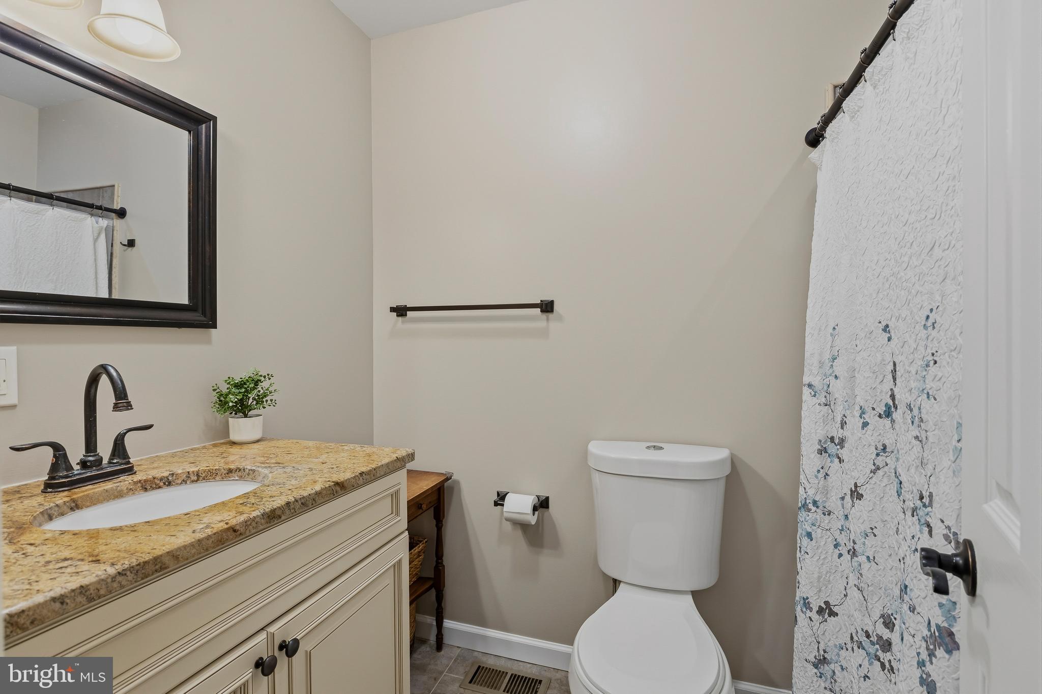 CEDAR HILL - Residential