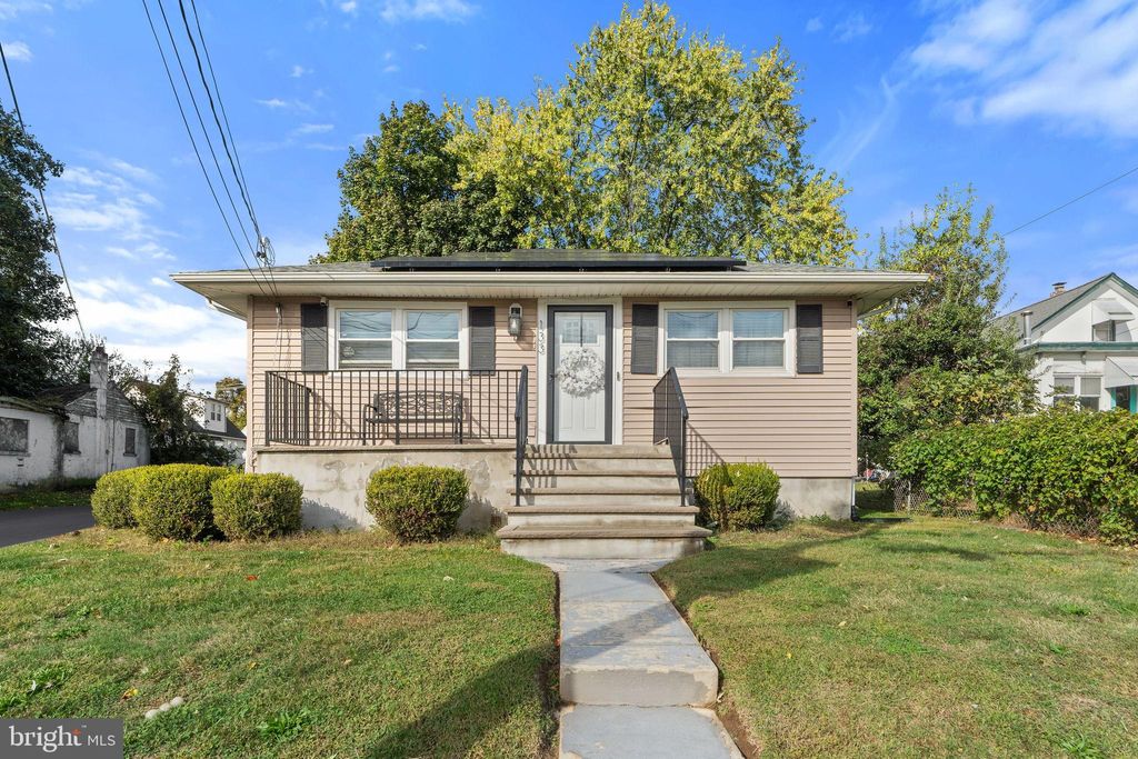 Photo of 133 Robbins Ave, EWING, NJ 08638 (MLS # NJME2068924)