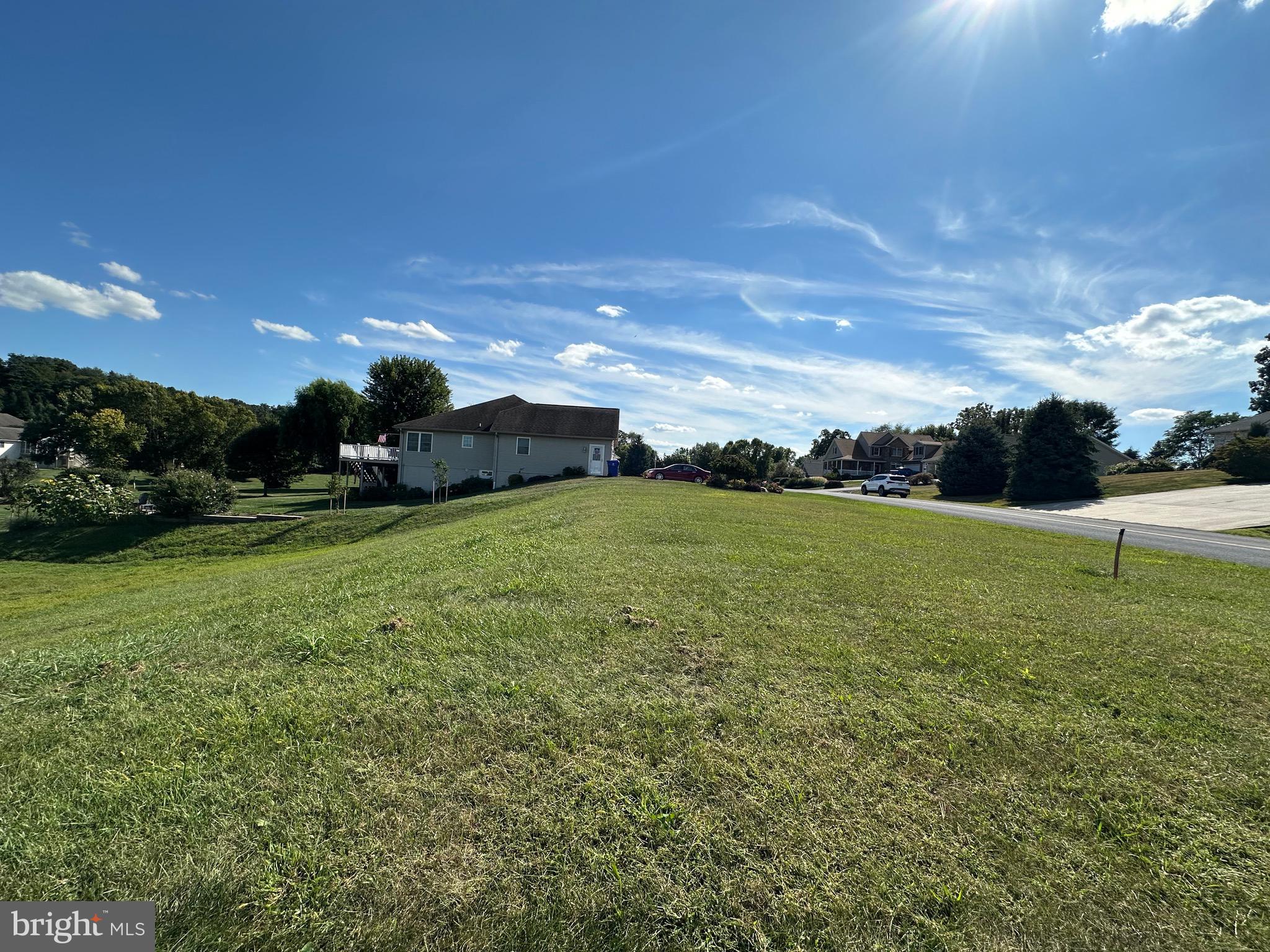 PENN NATIONAL GOLF COURSE COMMUNITY - Land