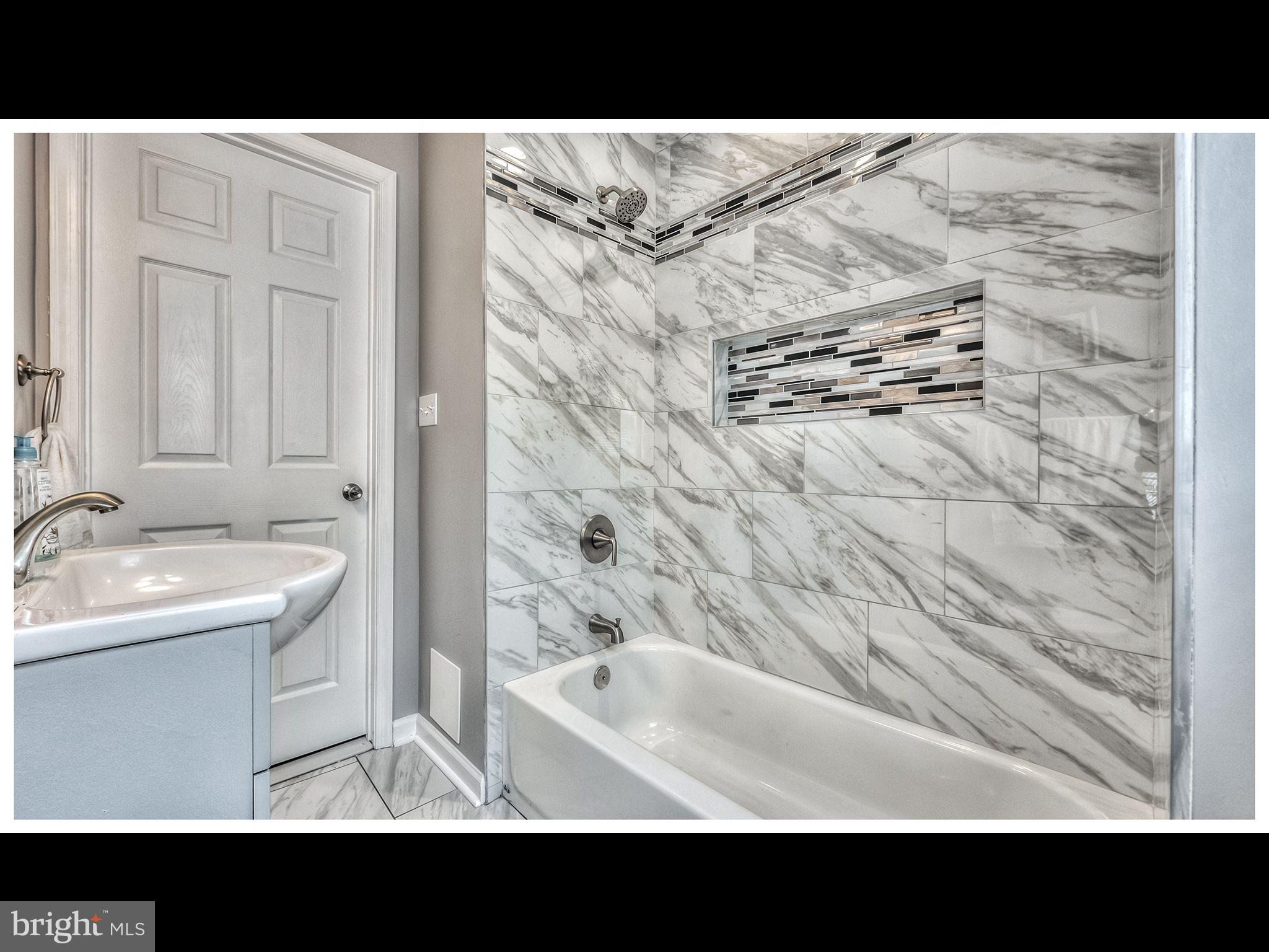 GARDENVILLE - Residential