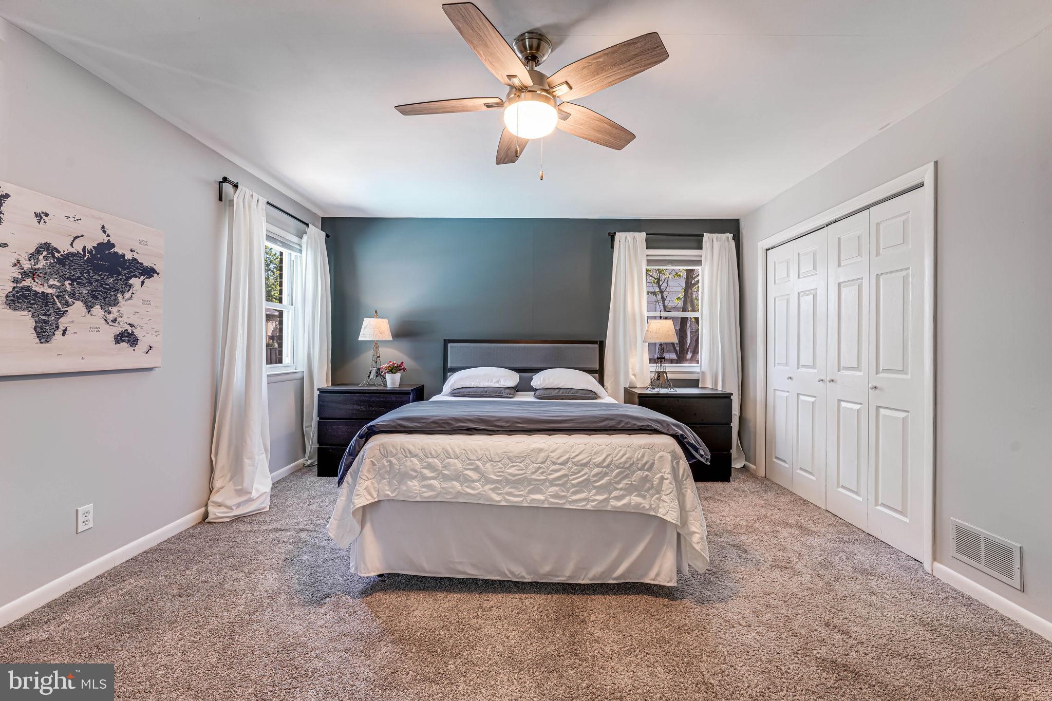 BROYHILL CREST - Residential