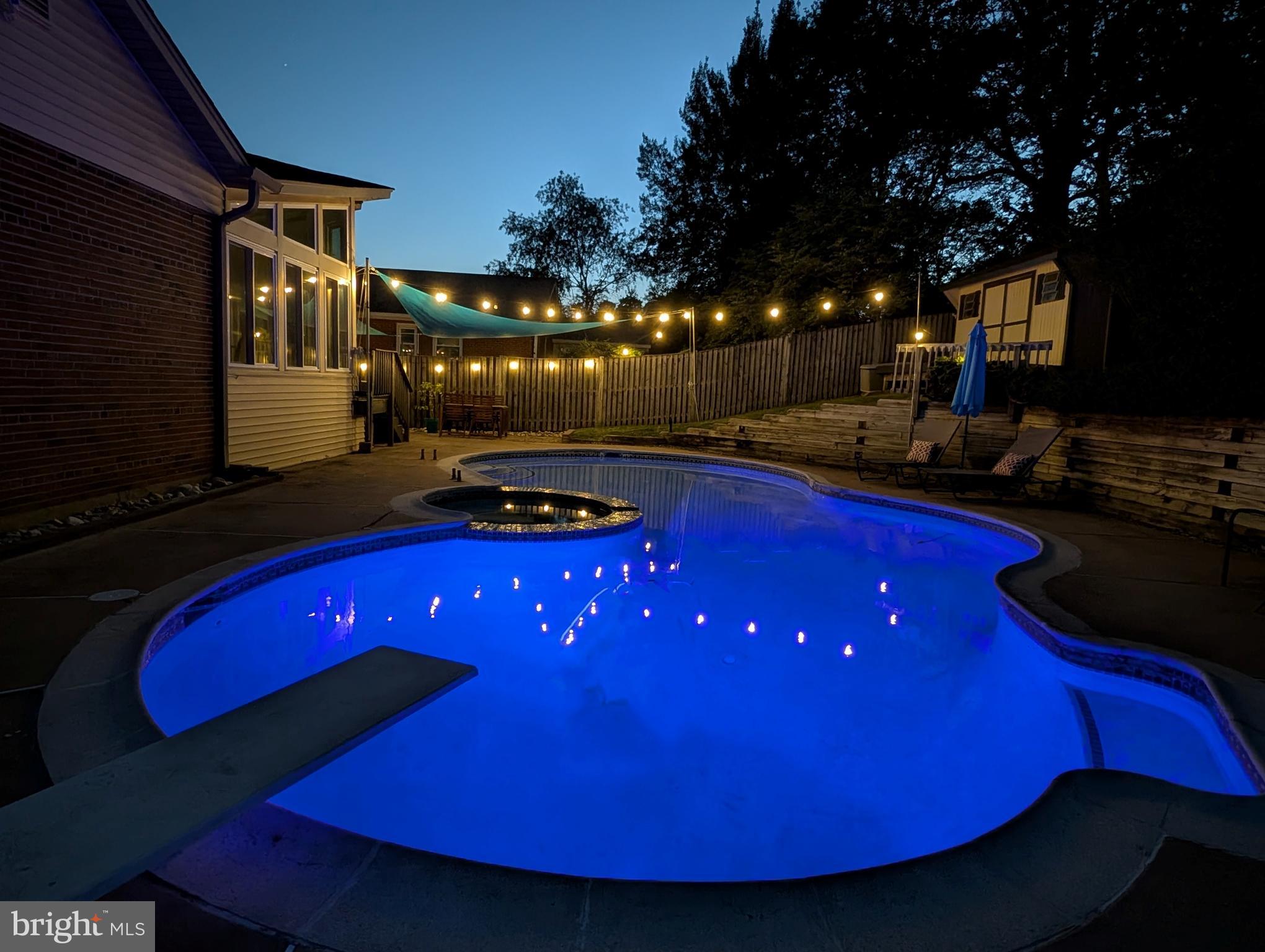 BROYHILL CREST - Residential