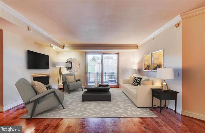 THE RITZ-CARLTON RESIDENCES - Residential