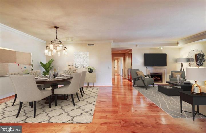 THE RITZ-CARLTON RESIDENCES - Residential