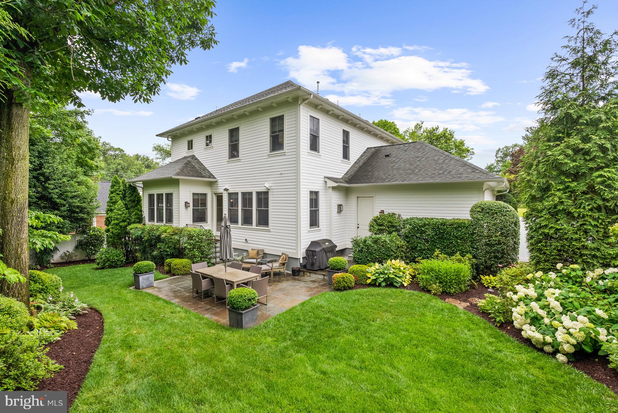 DOVER BALMORAL RIVERWOOD - Residential