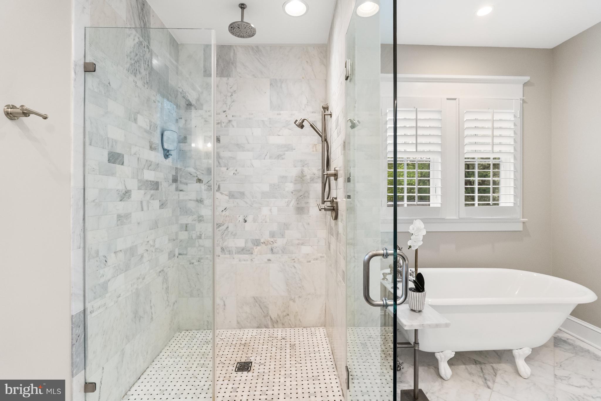 DOVER BALMORAL RIVERWOOD - Residential