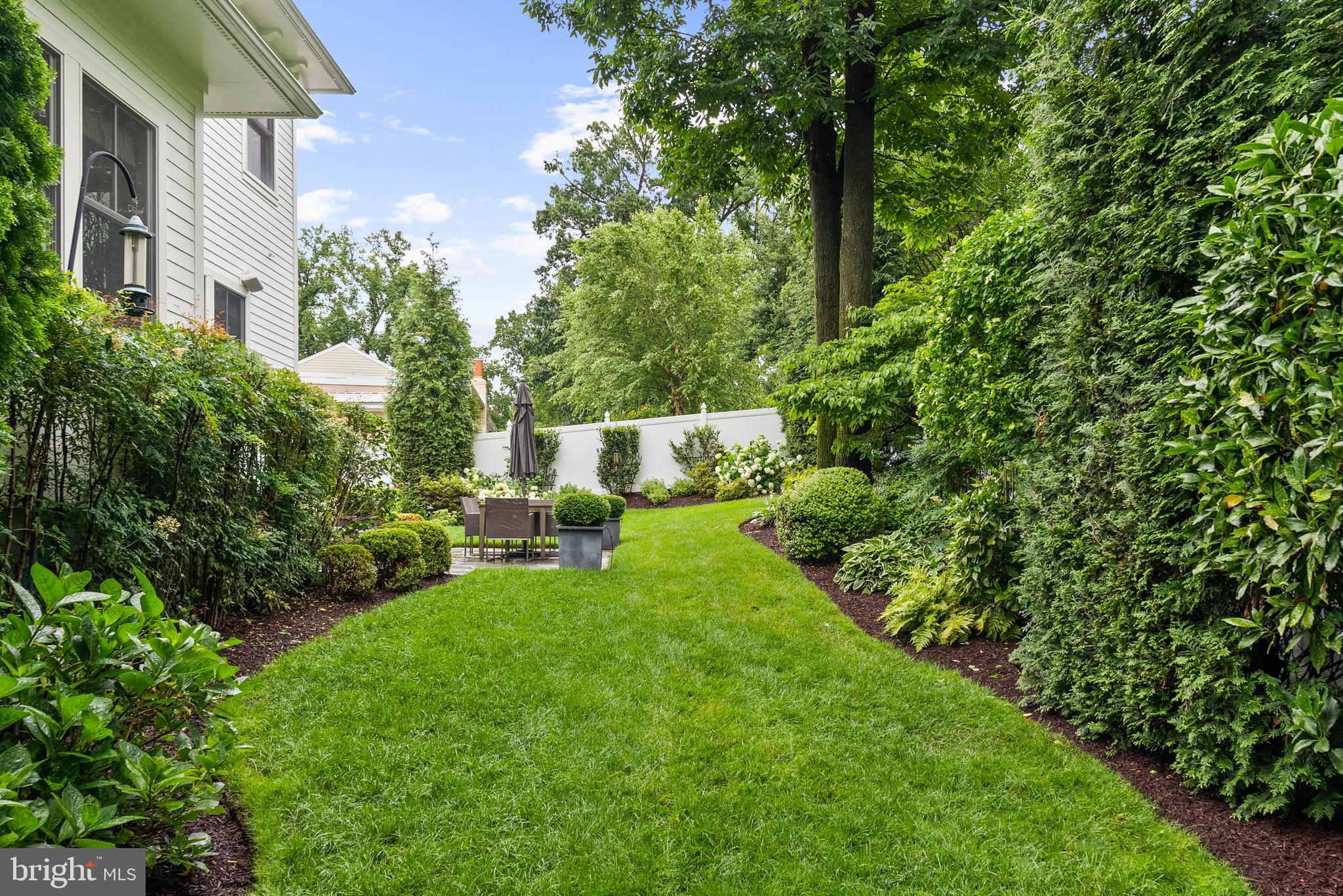 DOVER BALMORAL RIVERWOOD - Residential