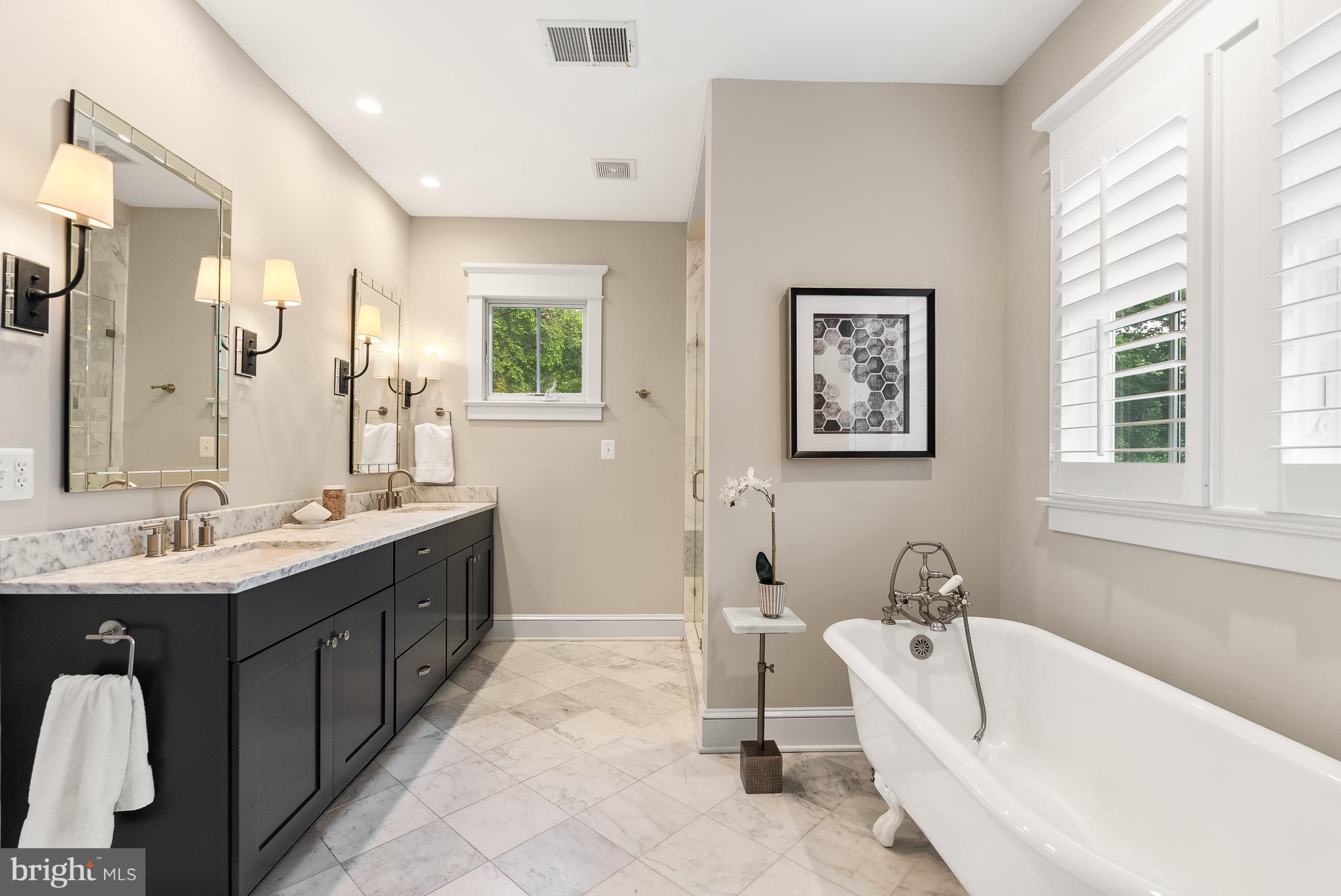 DOVER BALMORAL RIVERWOOD - Residential