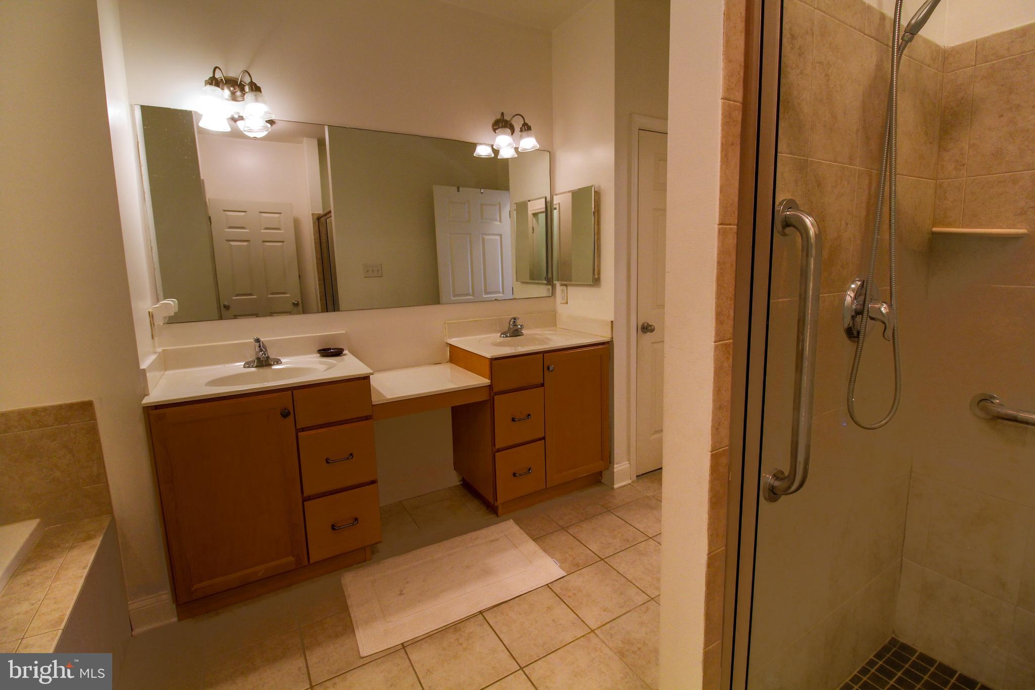 MERIDIAN CROSSING - Residential