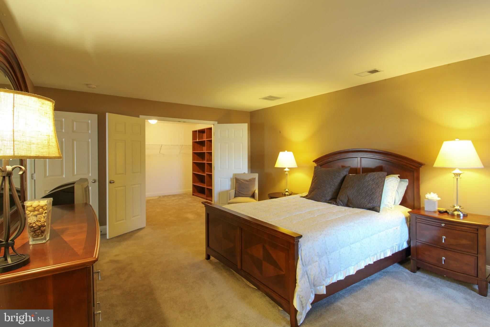 MERIDIAN CROSSING - Residential