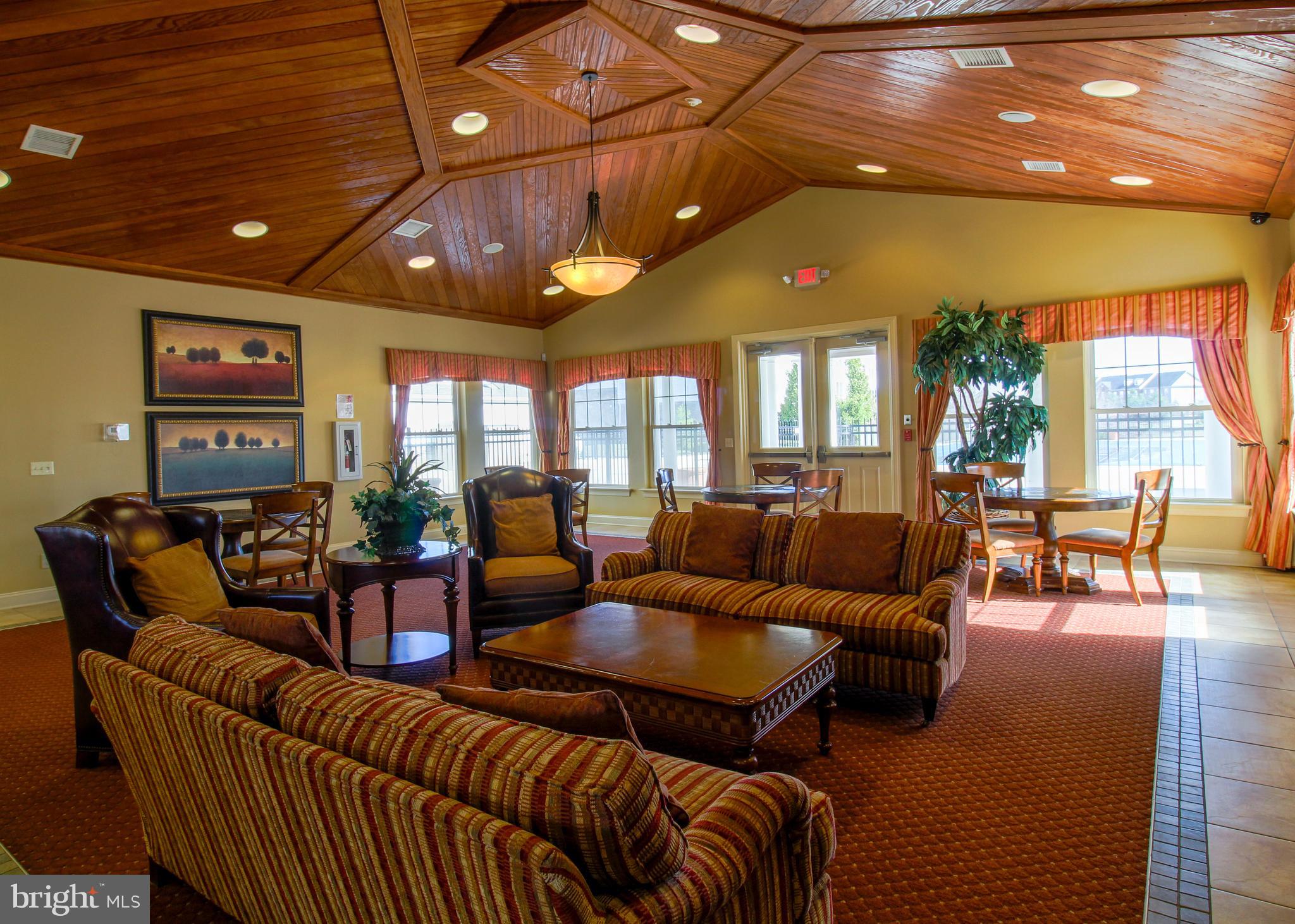 MERIDIAN CROSSING - Residential