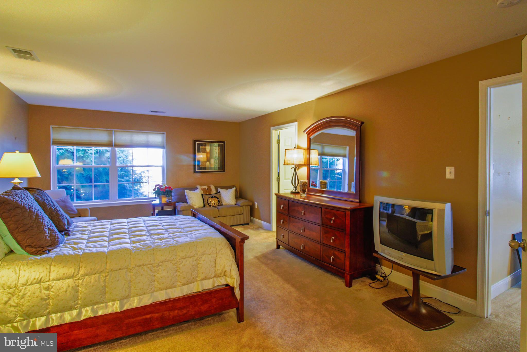 MERIDIAN CROSSING - Residential