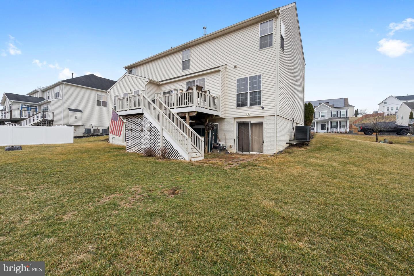 230 SUMMER GROVE DRIVE