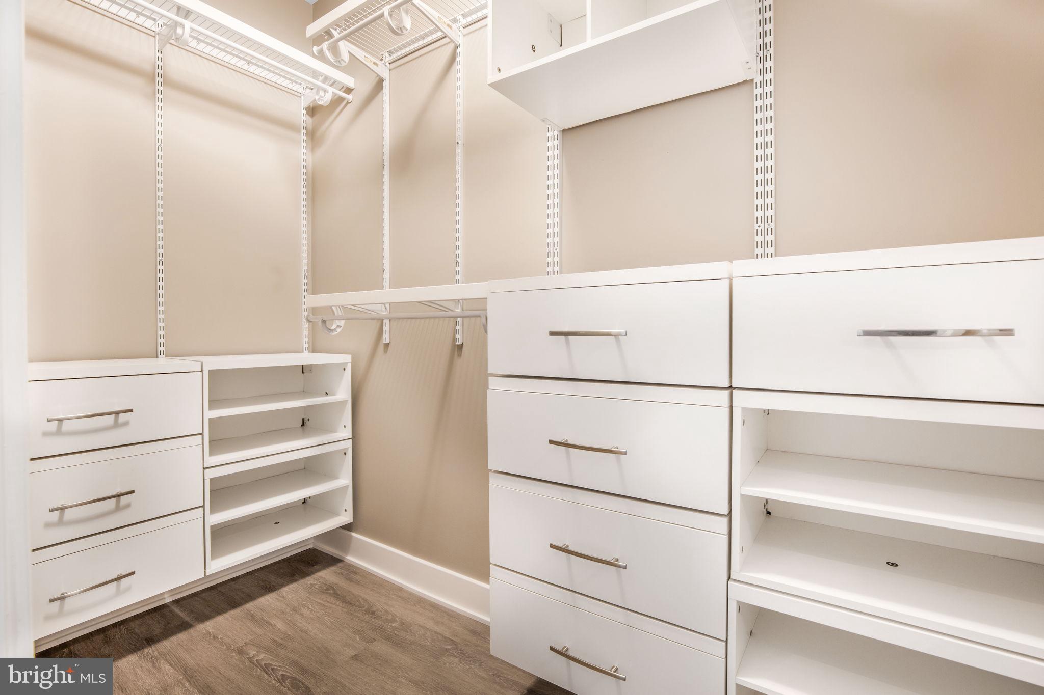 NATIONAL HARBOR - Residential Lease