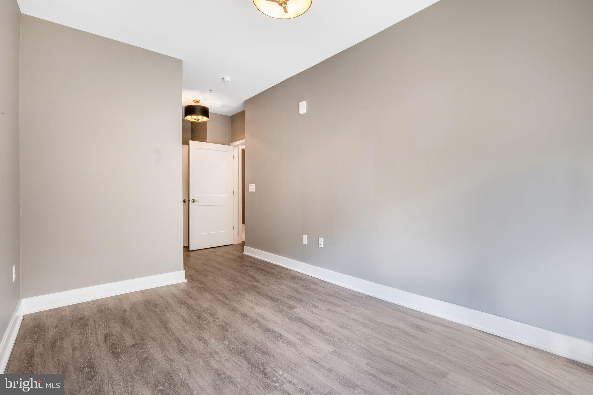 NATIONAL HARBOR - Residential Lease