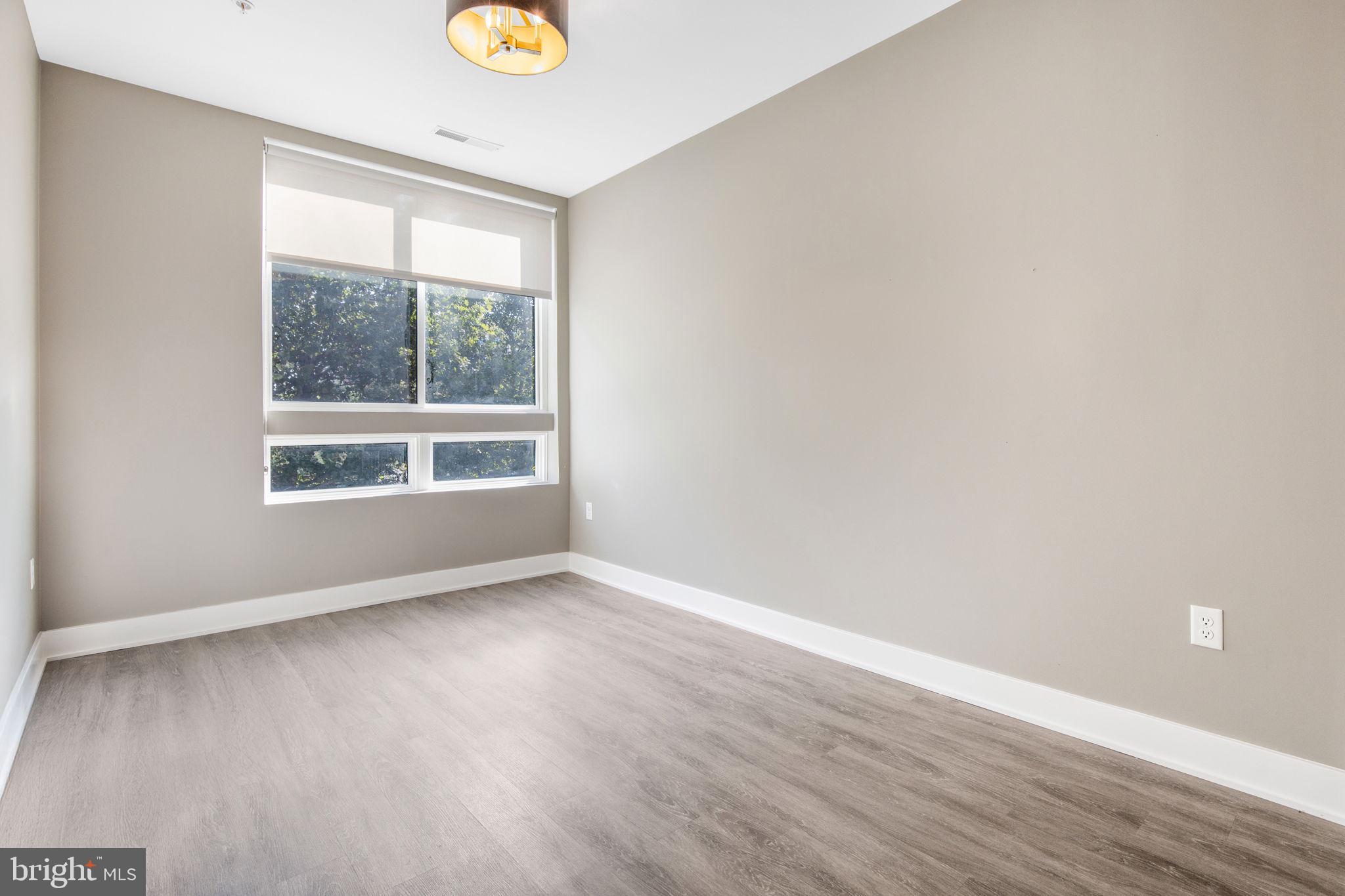 NATIONAL HARBOR - Residential Lease