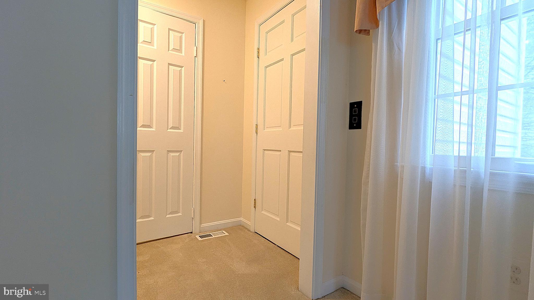 RESTON - Residential Lease