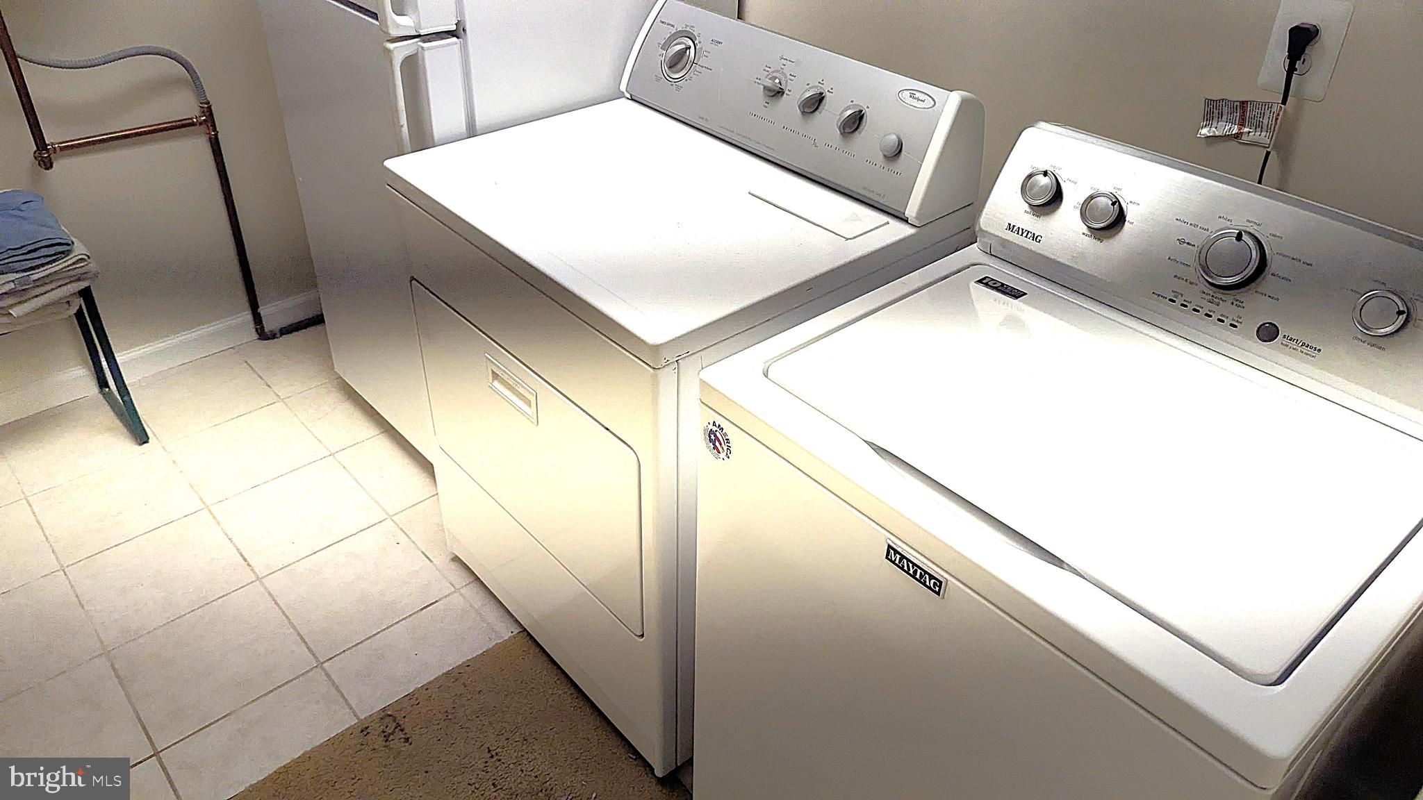 RESTON - Residential Lease