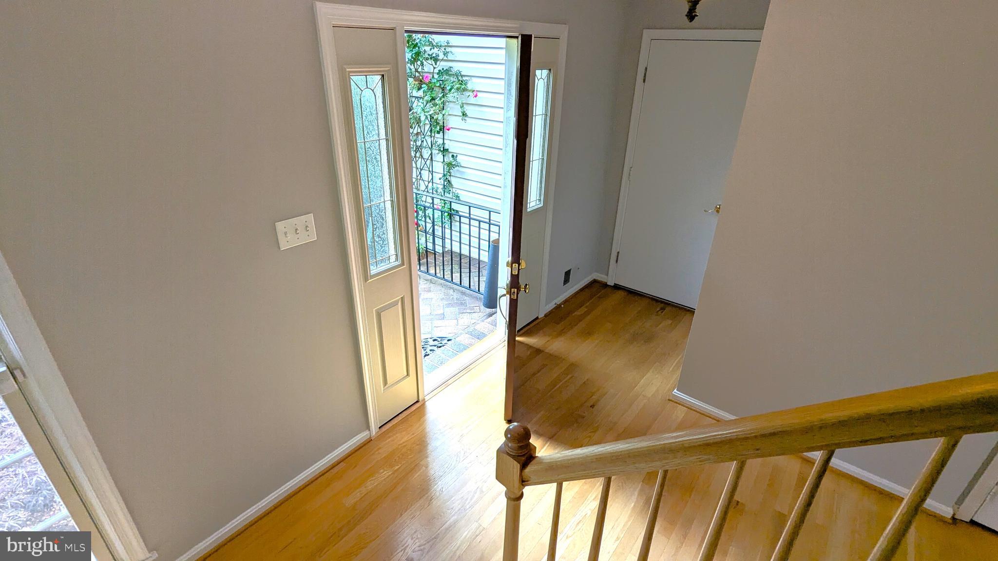 RESTON - Residential Lease