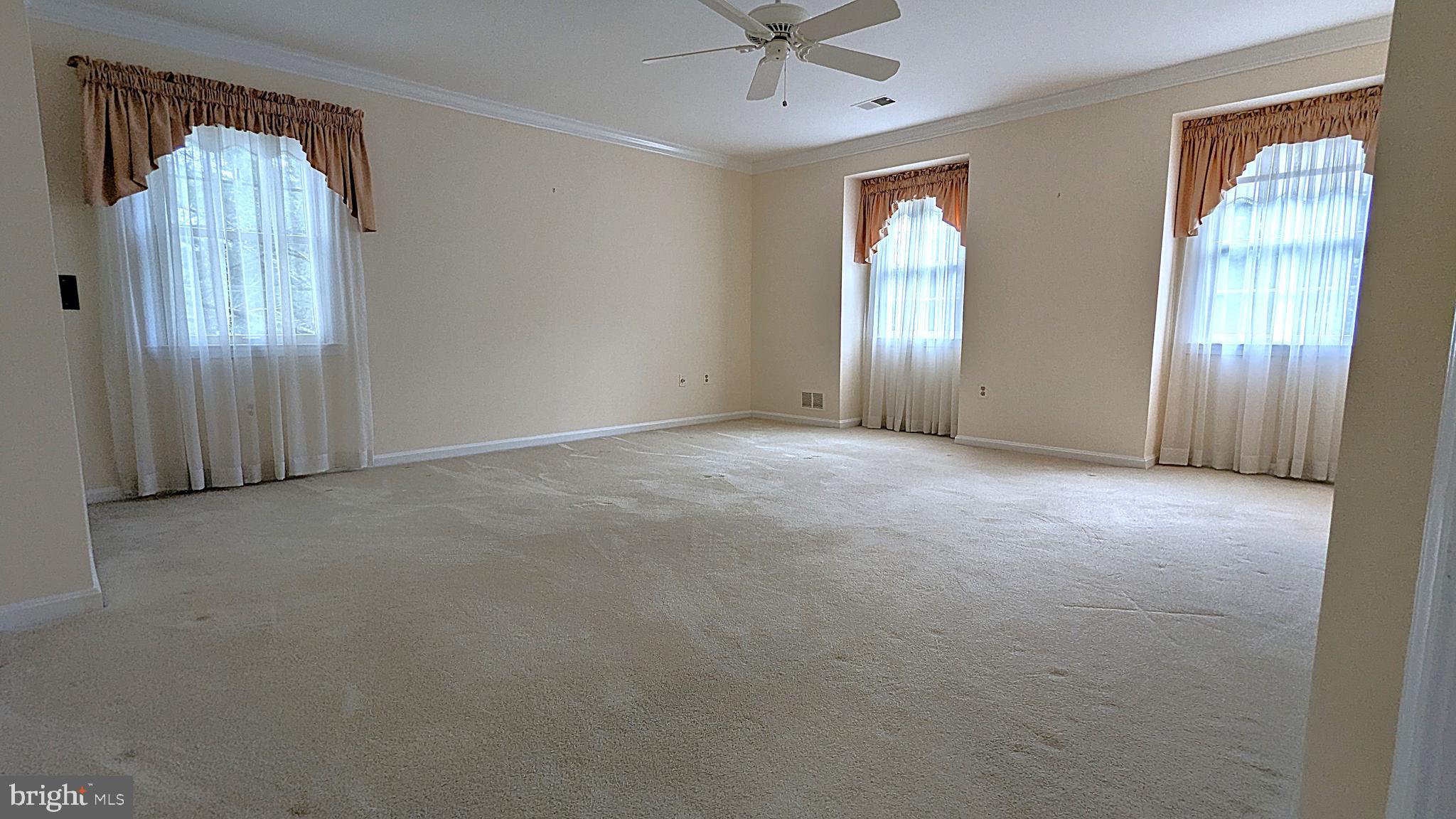 RESTON - Residential Lease