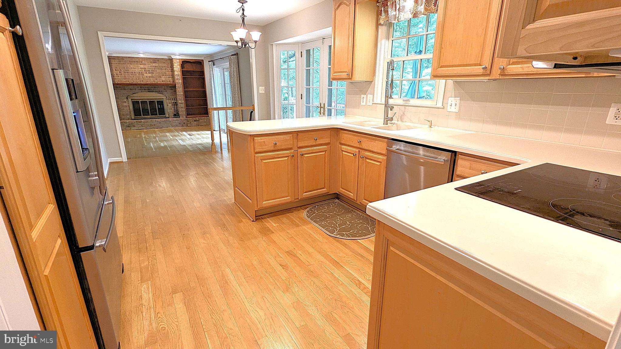 RESTON - Residential Lease