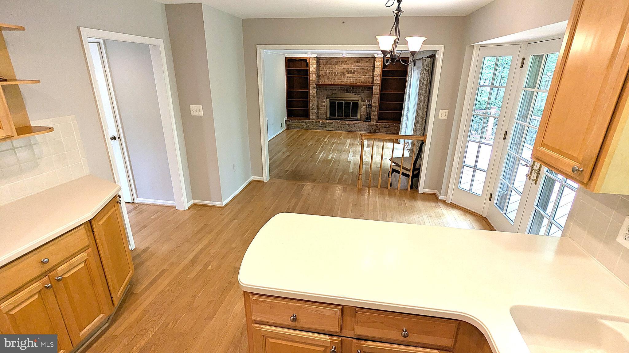 RESTON - Residential Lease