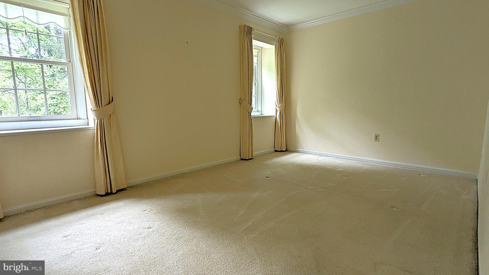 RESTON - Residential Lease