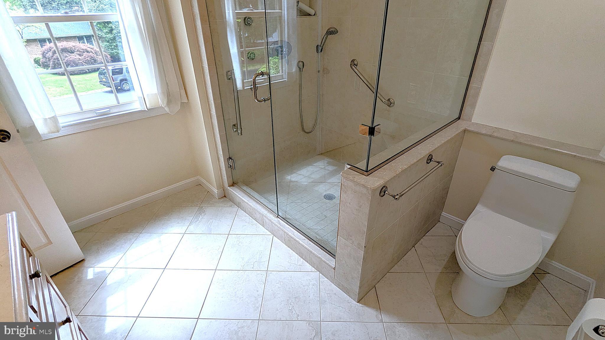 RESTON - Residential Lease