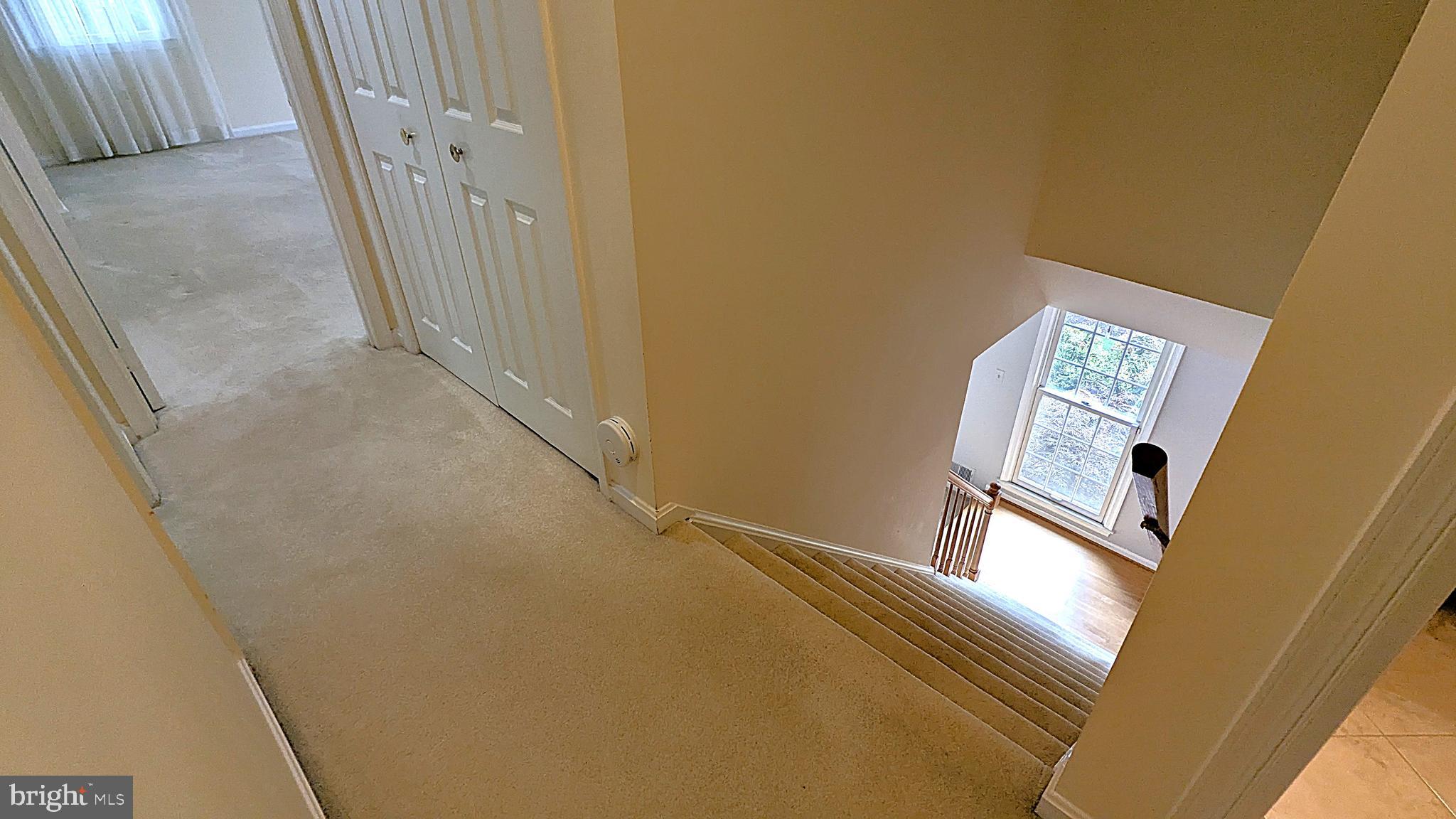 RESTON - Residential Lease