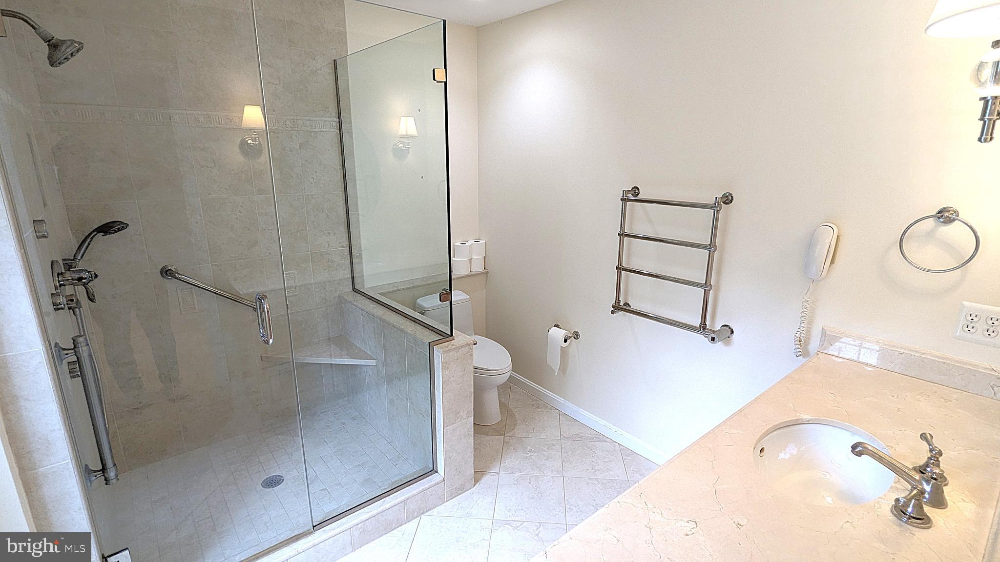 RESTON - Residential Lease