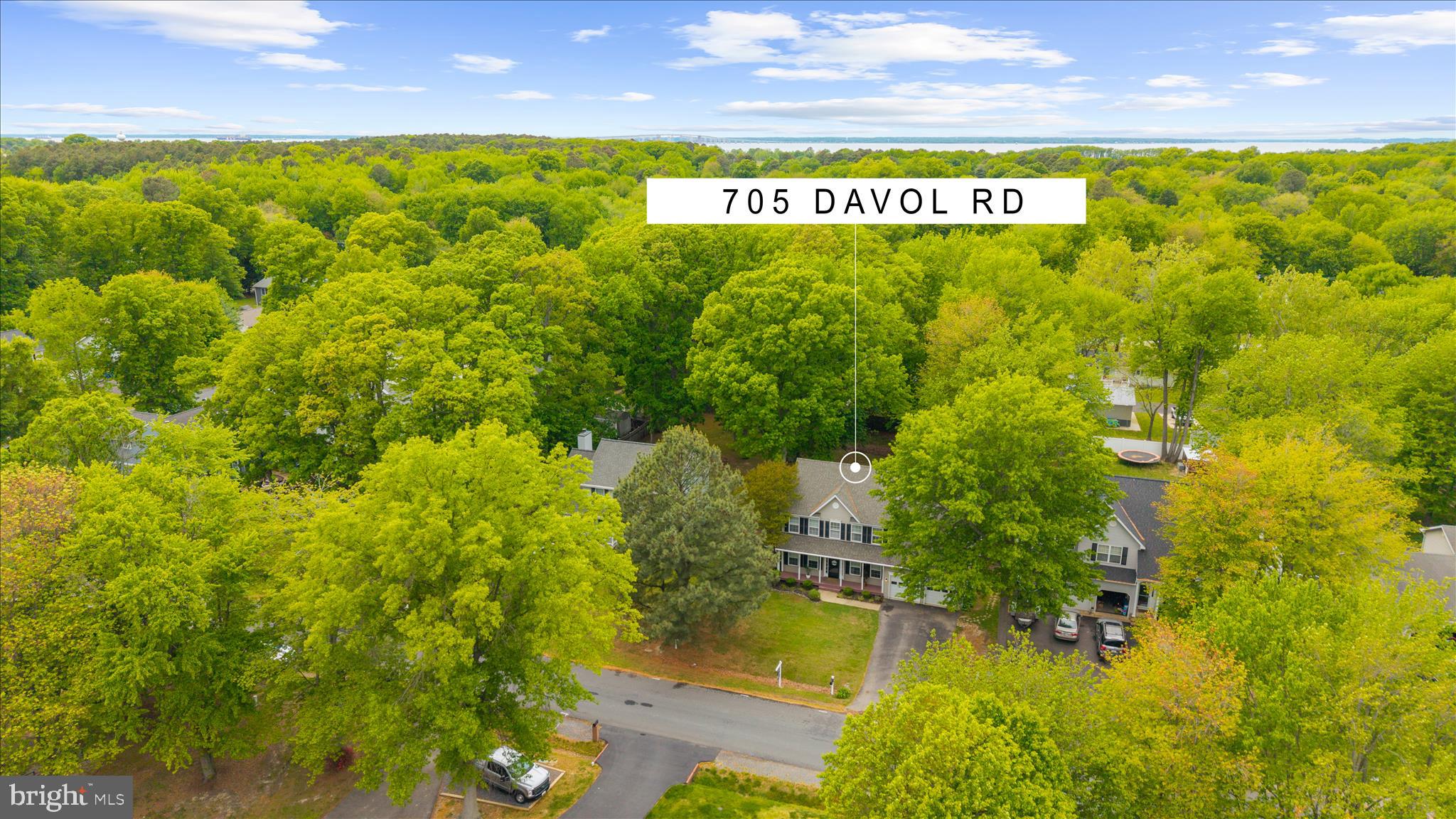 CLOVERFIELDS - Residential