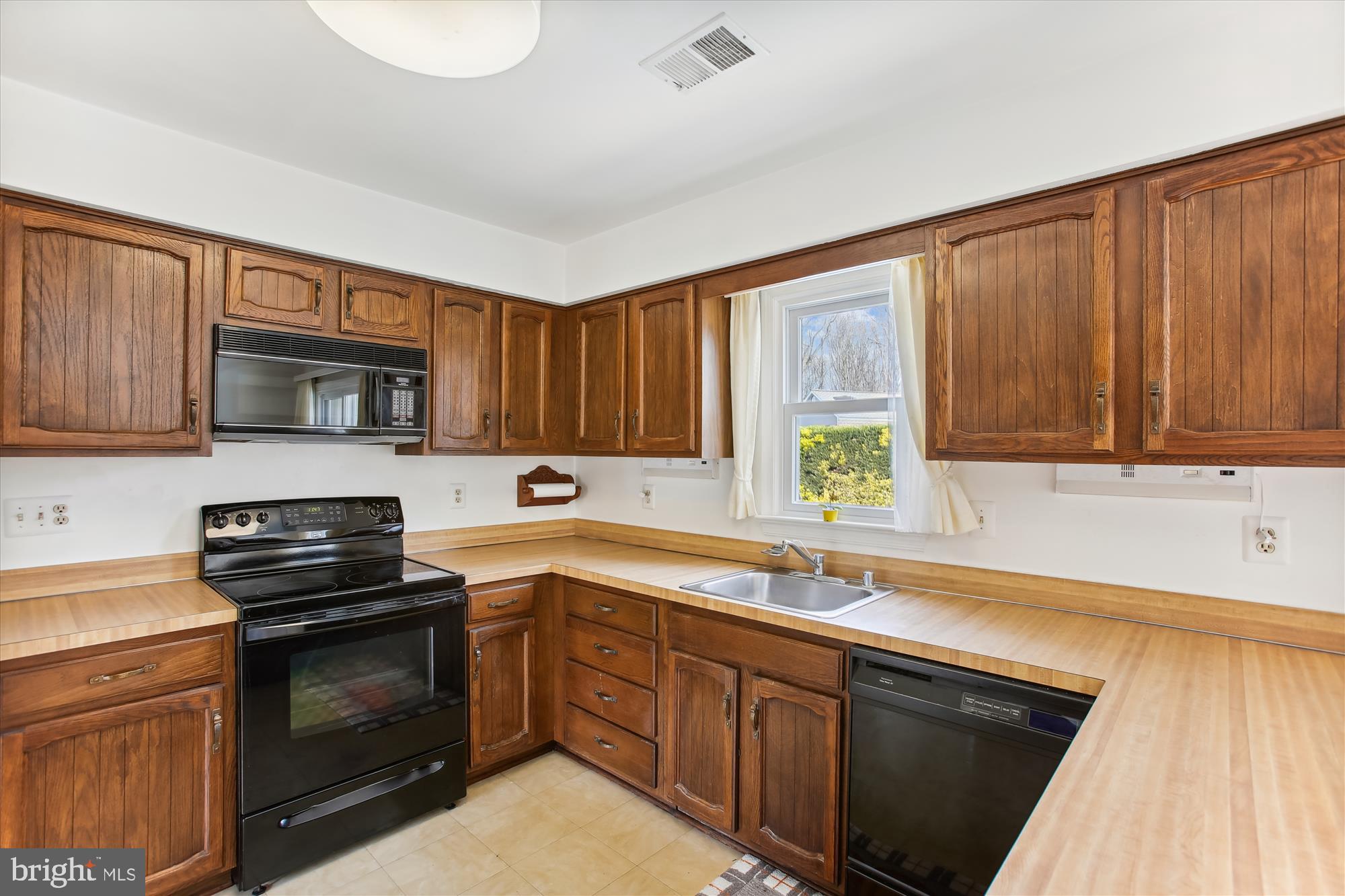 MILLER HEIGHTS - Residential