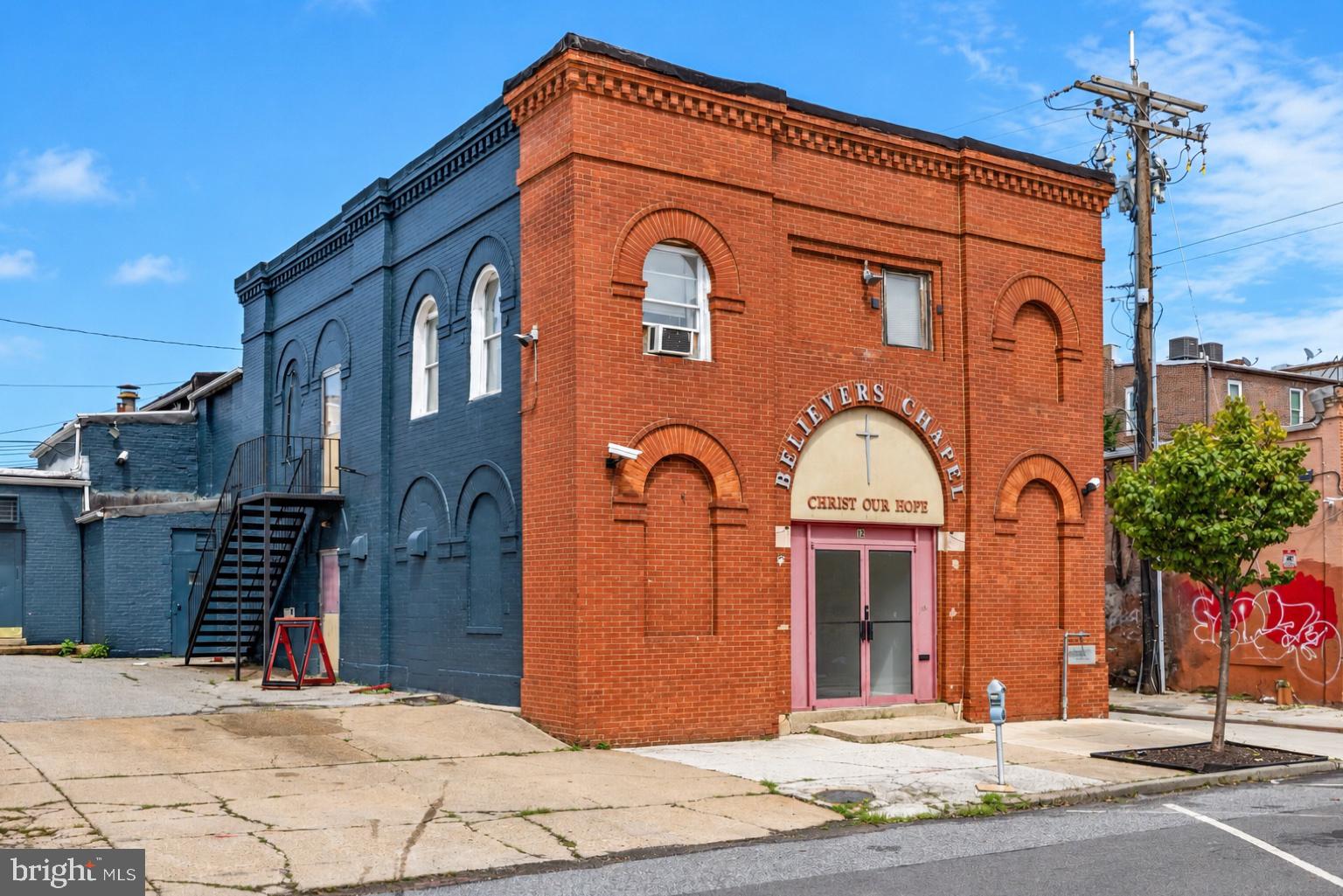 12 22ND STREET