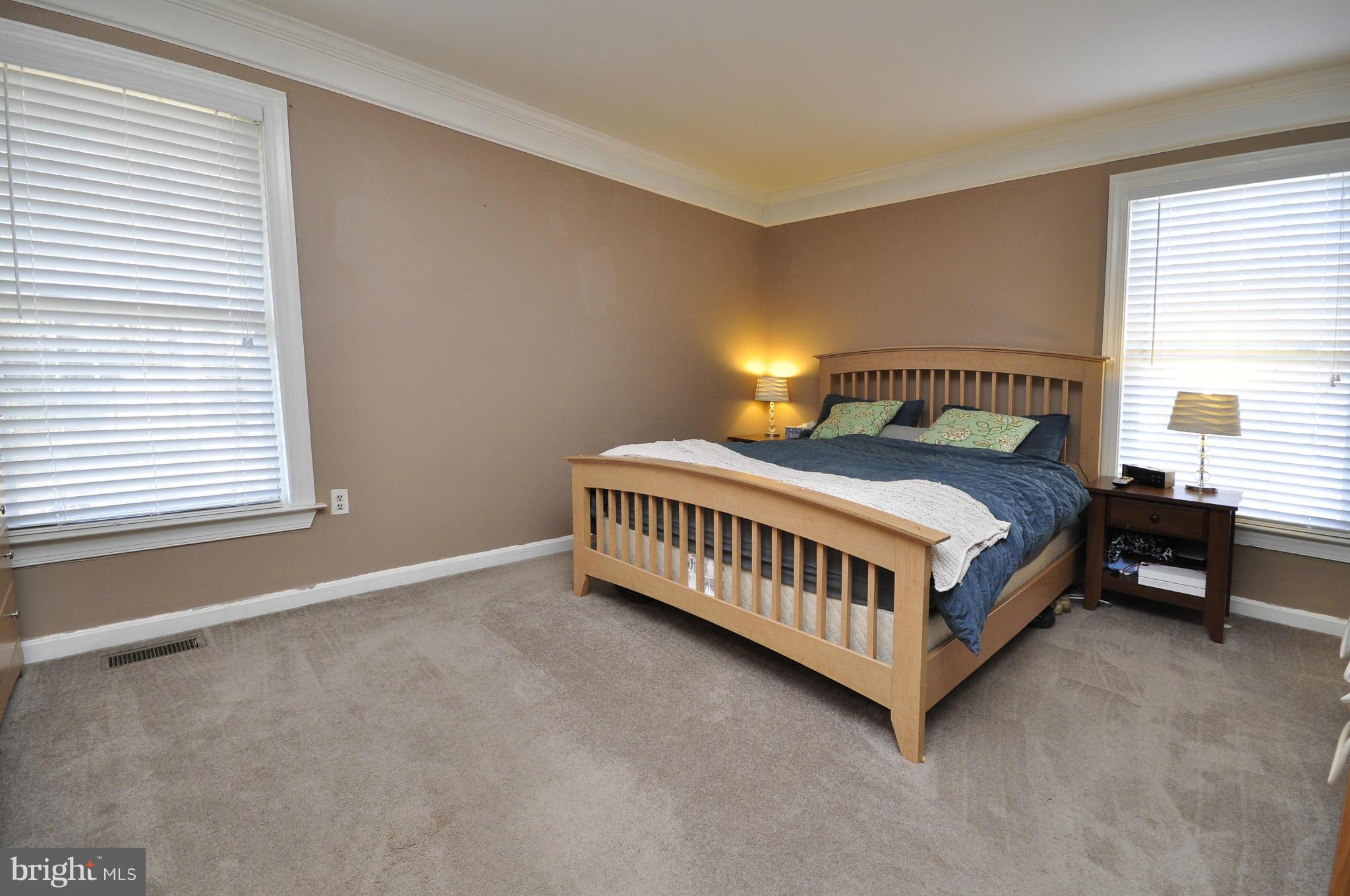 OAKRIDGE / COUNTRY RIDGE - Residential