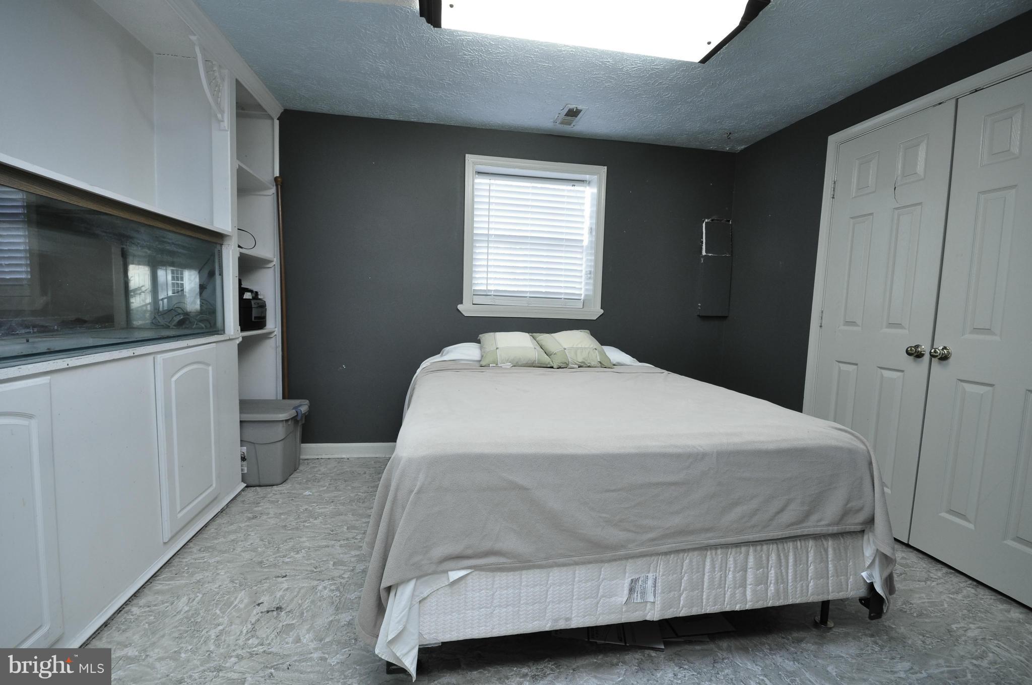 OAKRIDGE / COUNTRY RIDGE - Residential