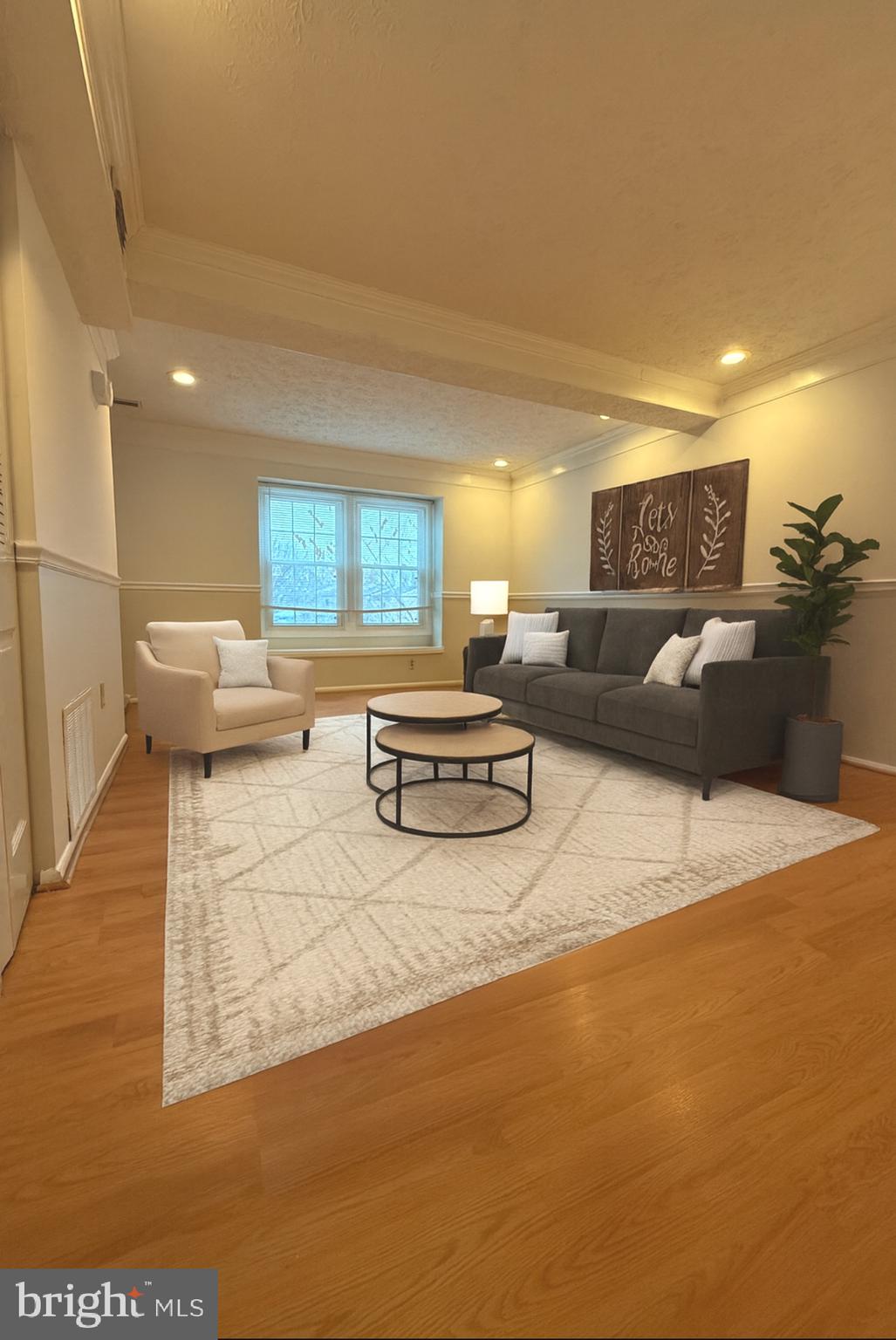 19445 BREEZEDALE LANE