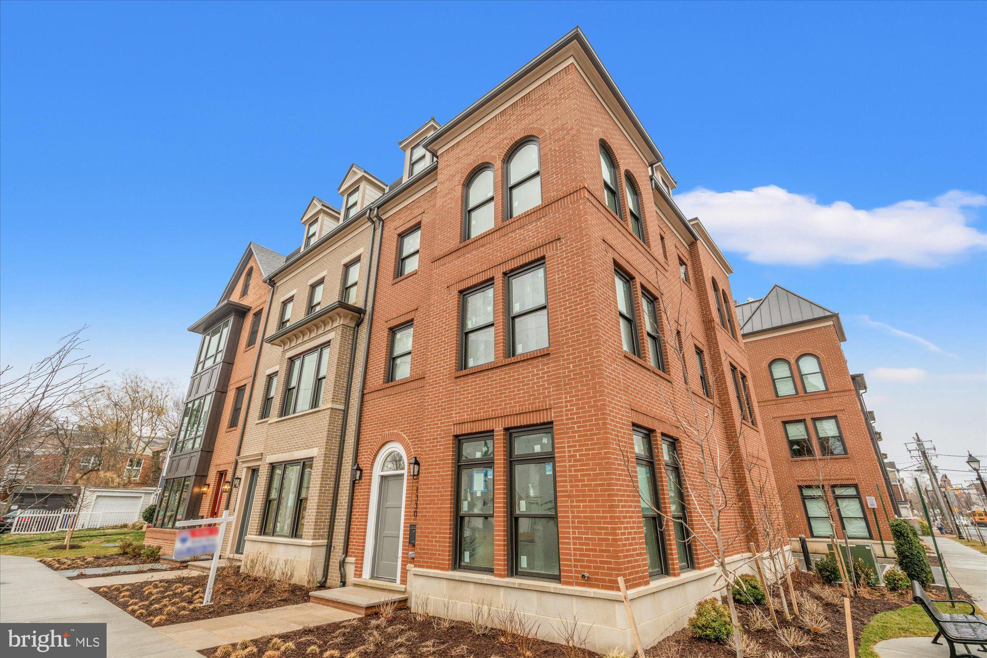 OLD TOWN - Residential