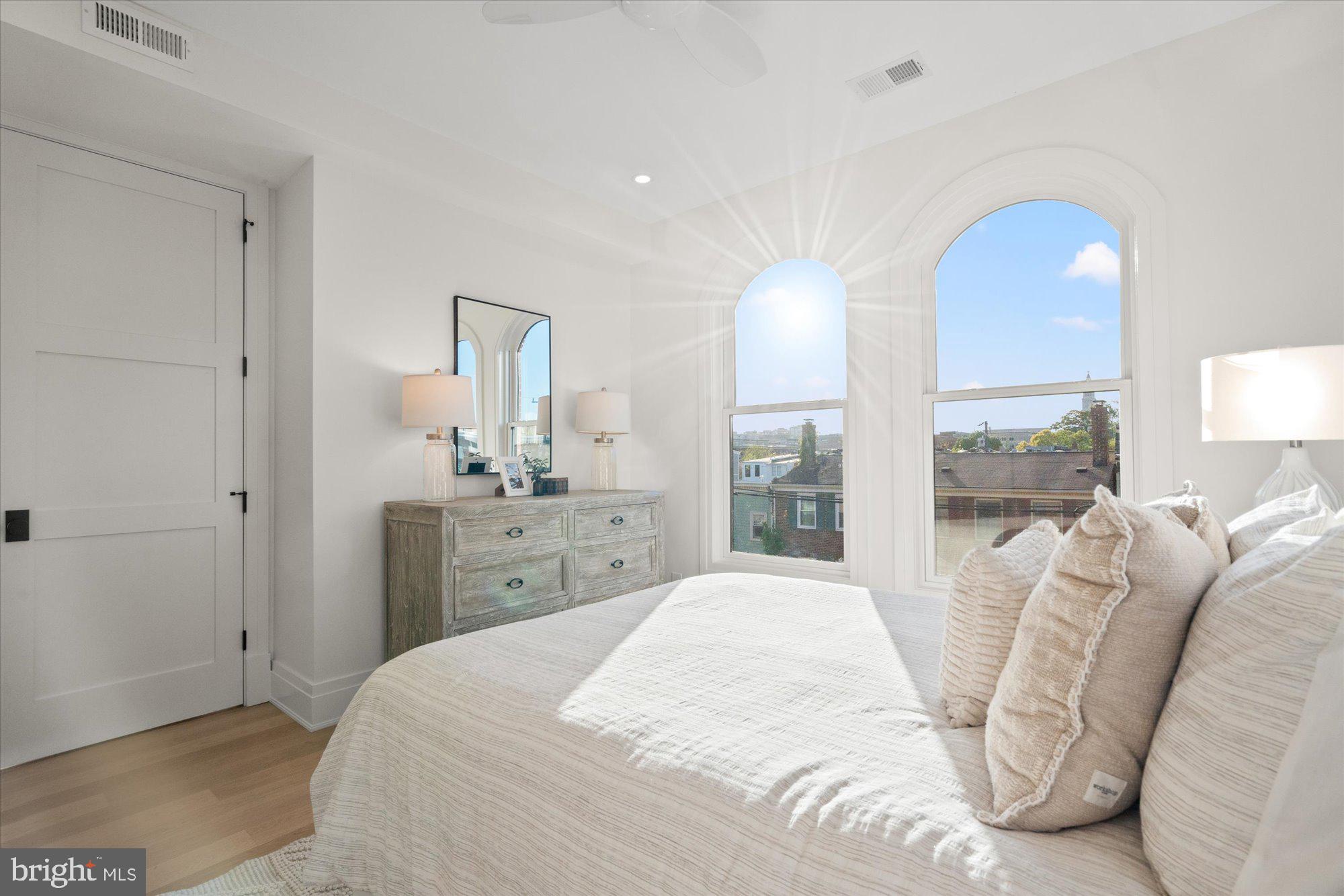 OLD TOWN - Residential