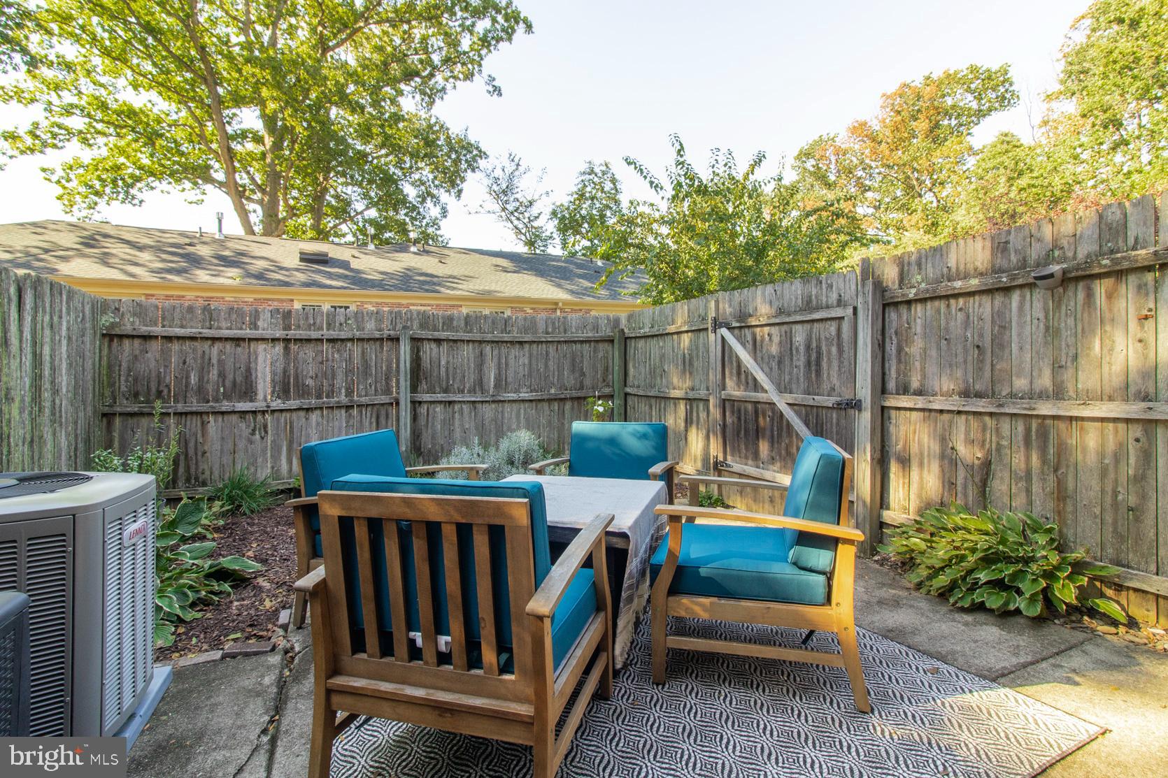 GEORGETOWN OF PHIL - Residential