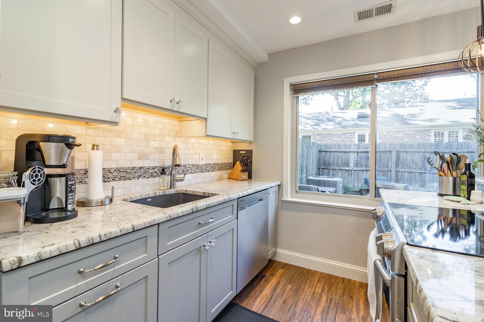 GEORGETOWN OF PHIL - Residential