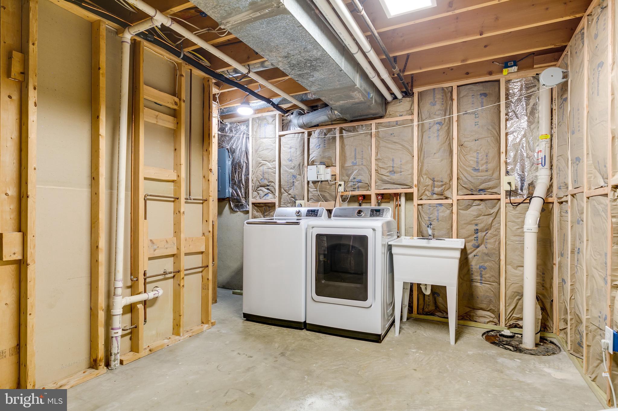 DUDROW - Residential Lease