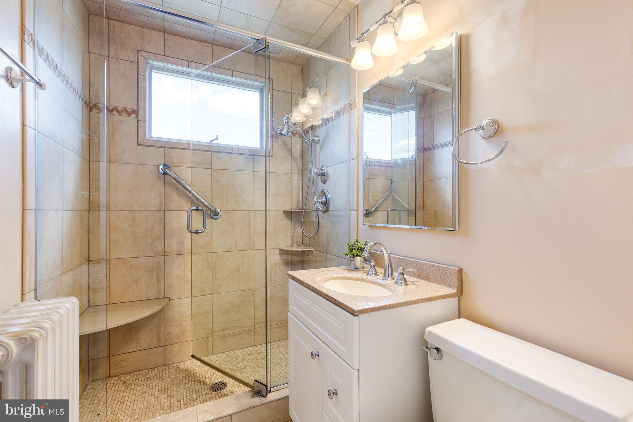 YORK MANOR - Residential