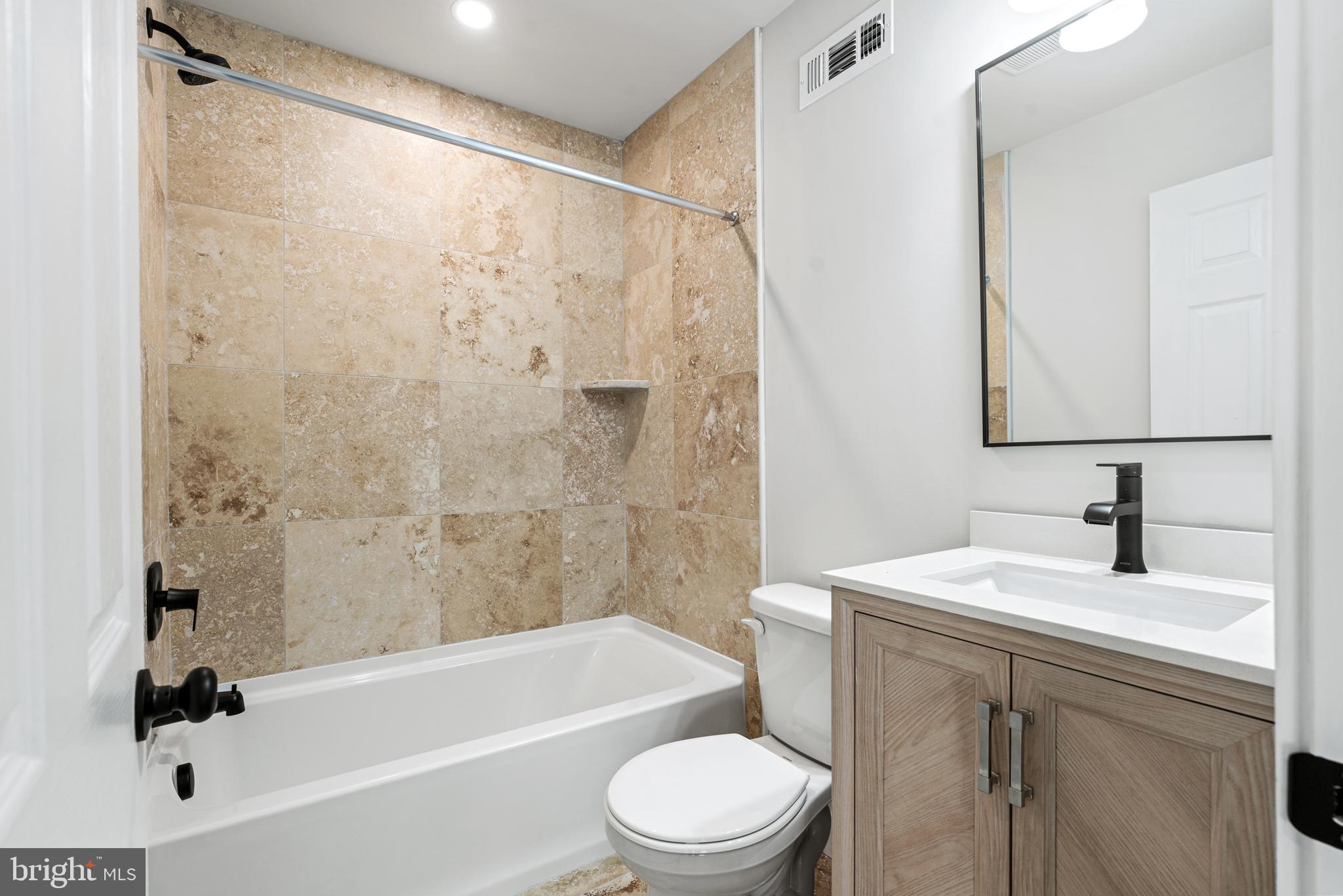 WILLOW MANOR - Residential