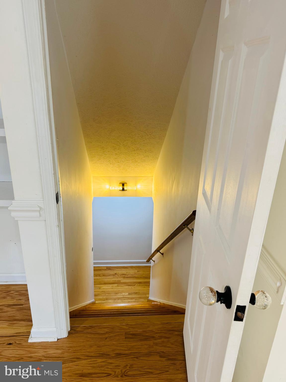 MOSBY STATION - Residential