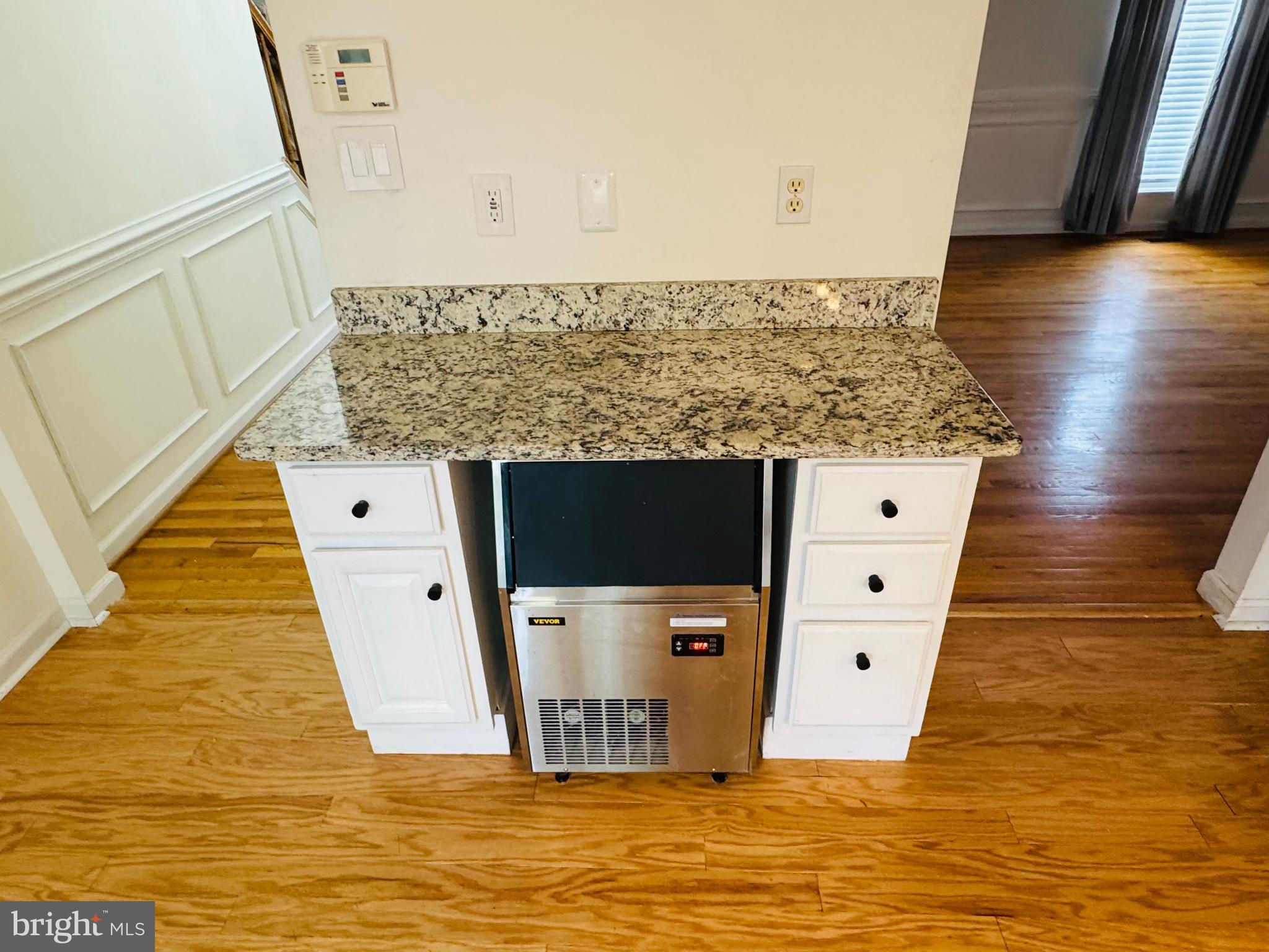 MOSBY STATION - Residential